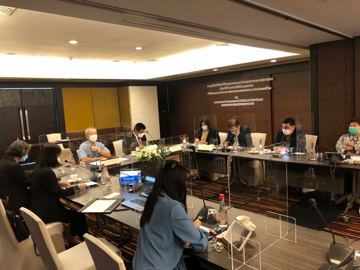 นายบัญชา สุขแก้ว รองอธิบดีกรมประมง เป็นประธานการประชุมหารือผู้มีส่วนได้เสียโครงการประมงเพื่อความยั่งยืน (FIP) อวนลากอ่าวไทย (Thai Sustainable Fisheries Roundtable)