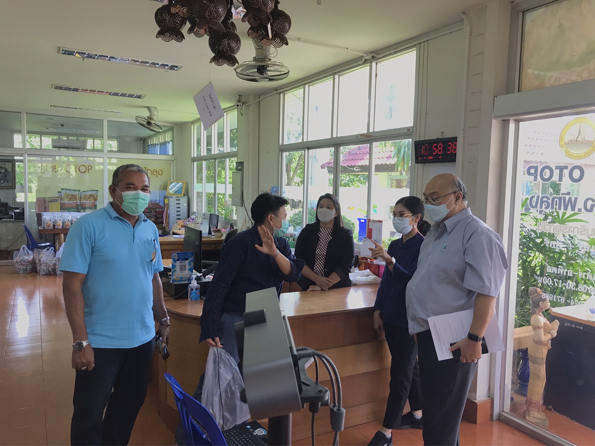 ประมงจังหวัดพัทลุง ลงพื้นที่เตรียมความพร้อมสำหรับการเปิดร้านจำหน่ายสินค้าประมง Fisherman Shop @ Phatthalung ณ ศูนย์ผลิตภัณฆ์สินค้า OTOP อบจ.พัทลุง..คลิก