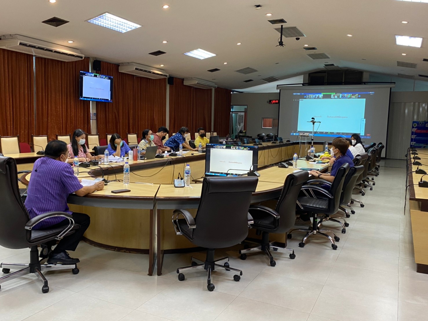 ประชุมแนวทางการกำกับดูแลการเพาะเลี้ยงหอยเชอรี่ ครั้งที่ 2/2565