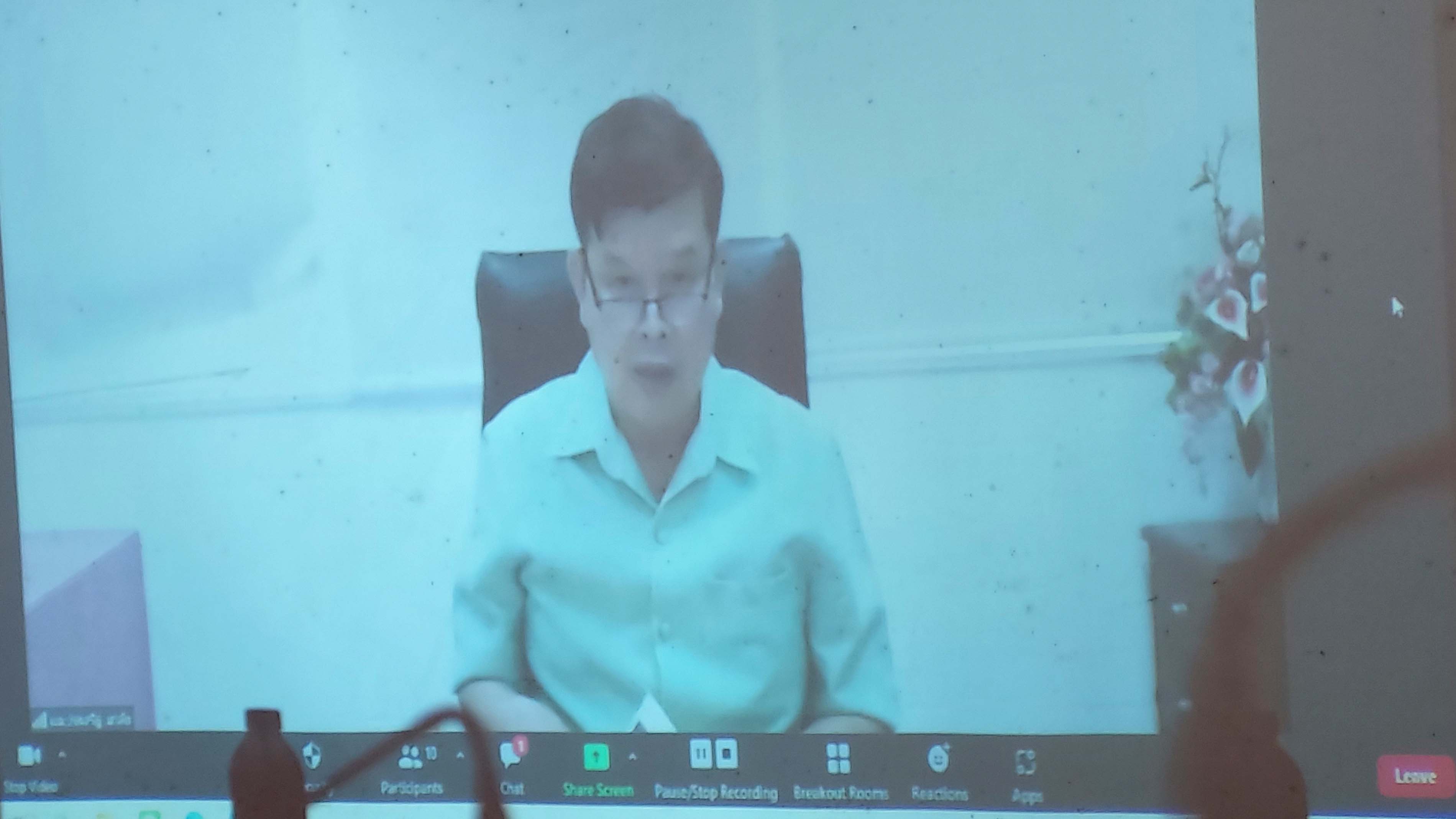 ร่วมประชุมตรวจติดตามความก้าวหน้าผลการดำเนินงานตามแผนการตรวจราชการ และการขับเคลื่อนแบบบูรณการในพื้นที่จังหวัดน่าน ประจำปีงบประมาณ พศ 2565 รอบเดือน พฤษภาคม 2565..คลิก