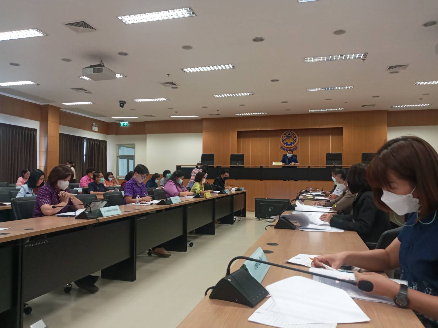 เข้าร่วมประชุมคณะกรรมการบริหารศูนย์อำนวยการปฏิบัติการขจัดความยากจนและพัฒนาคนทุกช่วงวัยอย่างยั่งยืน ตามหลักเศรษฐกิจพอเพียง จังหวัด (ศพจ.จ.) ครั้งที่ 2/2565..คลิก