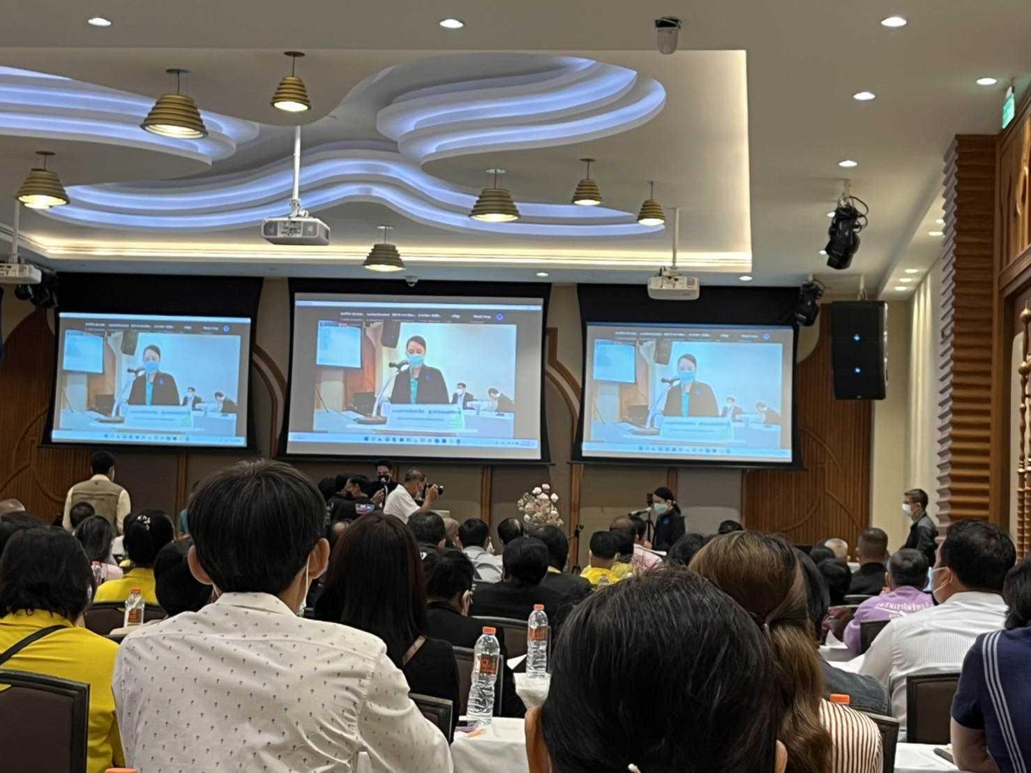เข้าร่วมประชุมปัจฉิมนิเทศโครงการประเมินสิ่งแวดล้อมระดับยุทธศาสตร์และแผนหลักการบริหารจัดการทรัพยากรน้ำพื้นที่ลุ่มน้ำแม่กลอง..คลิก