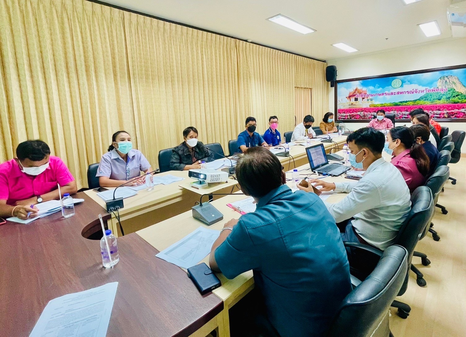 ประมงจังหวัดพัทลุง เข้าร่วมประชุมจัดทำแผนพัฒนาการเกษตรและสหกรณ์ของจังหวัดพัทลุง (พ.ศ.2566-2570) ครั้งที่ 3/2565..คลิก