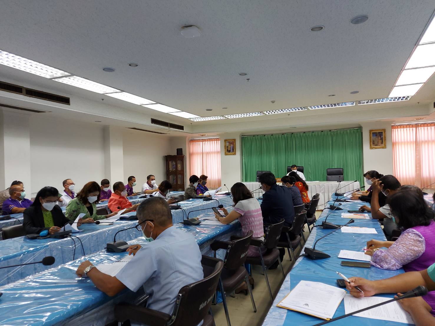 สำนักงานประมงจังหวัดพัทลุง เข้าร่วมประชุมคณะทำงานฝ่ายจัดหาของรางวัลนาวากาชาดและสลากกาชาด ประจำปี 2565