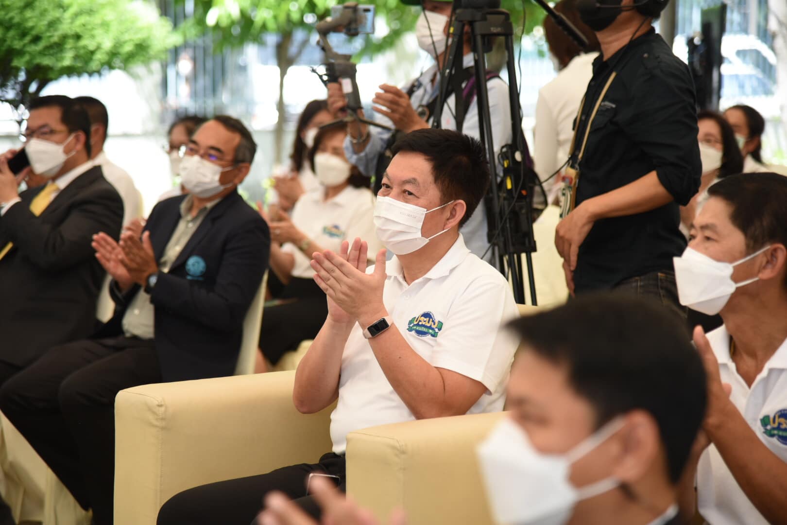 ดร.เฉลิมชัย ศรีอ่อน รัฐมนตรีว่าการกระทรวงเกษตรและสหกรณ์ เป็นประธานในพิธีเปิดร้าน Fisherman Shop @ Bang Khen พร้อมเปิดร้าน Fisherman Shop ทุกจังหวัดทั่วประเทศผ่านระบบ Online..คลิก