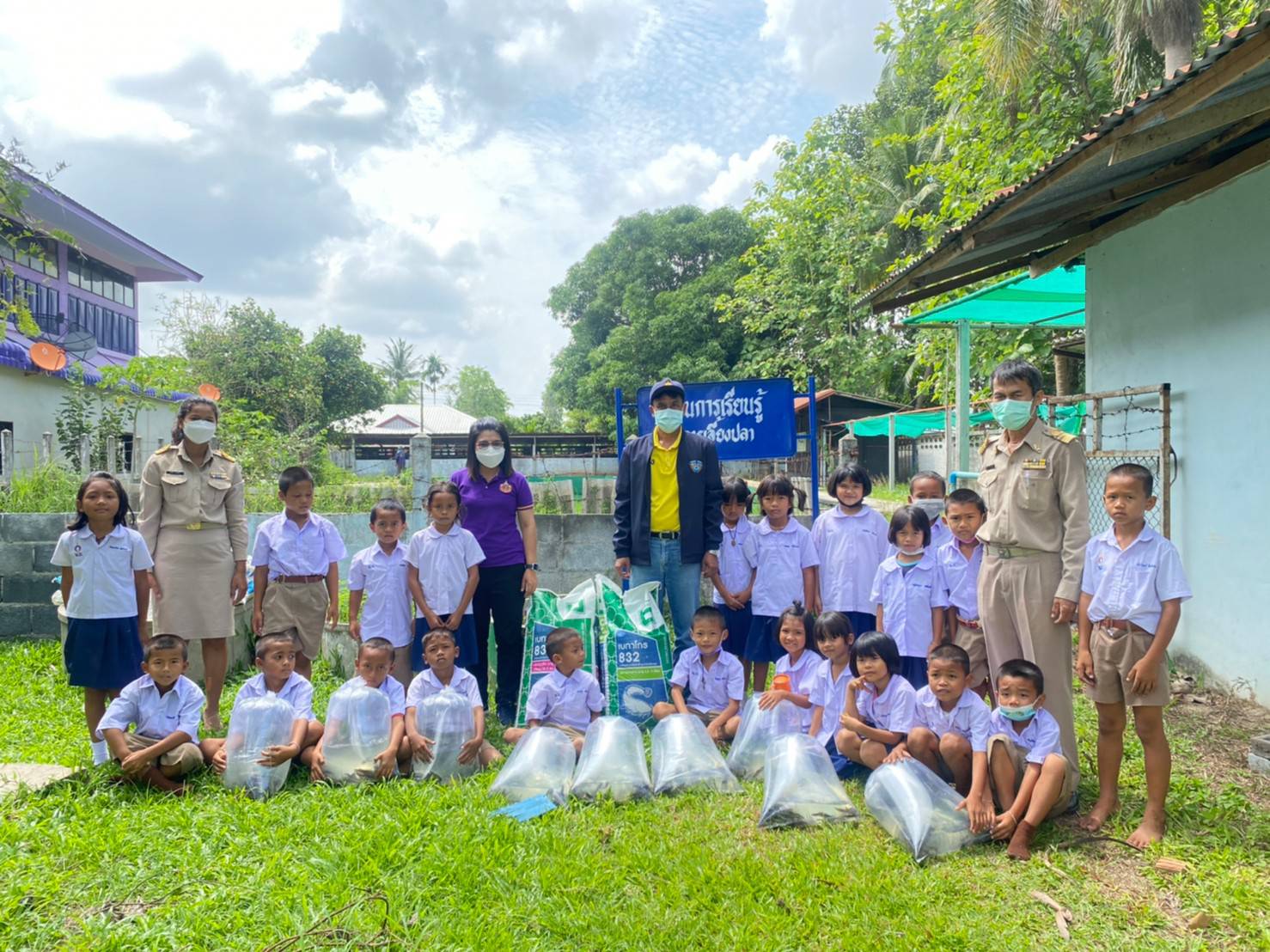 โครงการสนับสนุนด้านการประมงตามพระราชดำริ สมเด็จพระเทพรัตนราชสุดาฯ สยามบรมราชกุมารี..คลิก