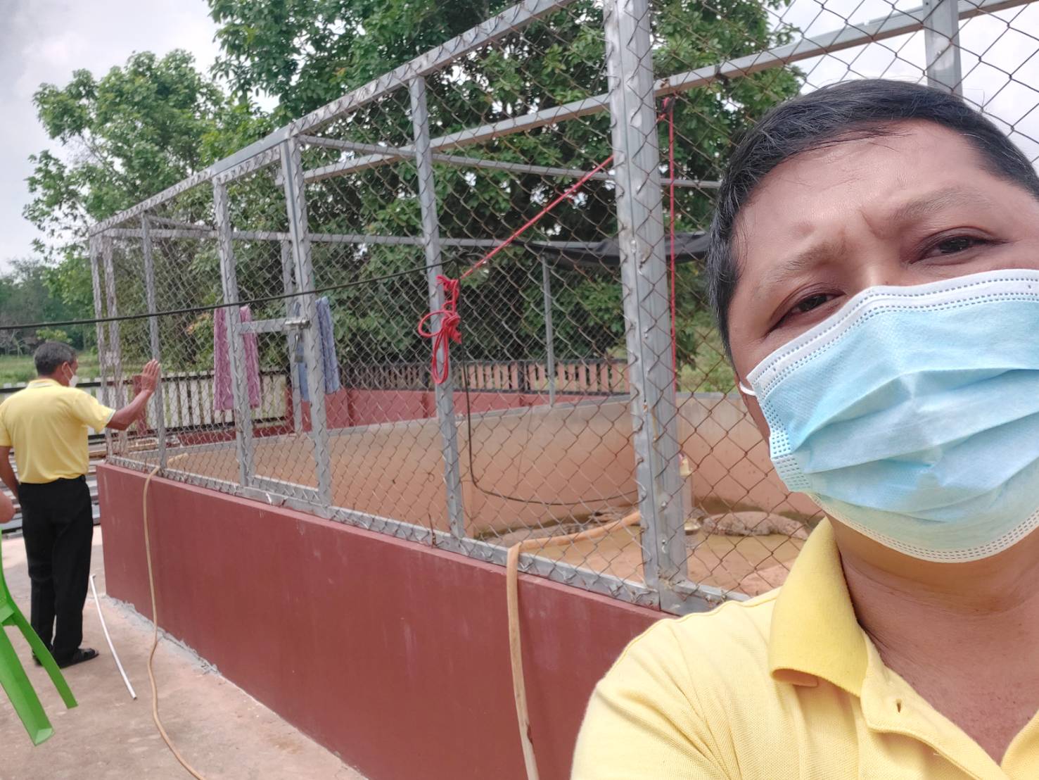 ประมงอำเภอเขมราฐ ลงพื้นที่ดำเนินการติดตามตรวจสอบเกษตรกรผู้เลี้ยงจระเข้ รายนายสมชาย แซ่โฮ้ว บ้านเลขที่ 161 หมู่ 16 ตำบลเขมราฐ อำเภอเขมราฐ  ..คลิก