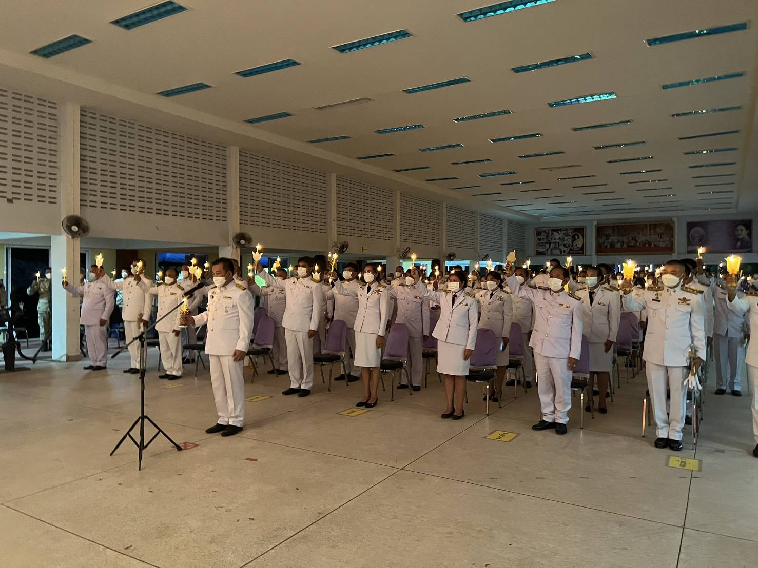 สำนักงานประมงอำเภอสิรินธร ร่วมถวายเครื่องราชสักการะและวางพานพุ่ม และพิธีถวายพระพรชัยมงคล เนื่องในโอกาสวันเฉลิมพระชนมพรรษา สมเด็จพระนางเจ้าฯ พระบรมราชินี    3 มิถุนายน 2565 ..คลิก