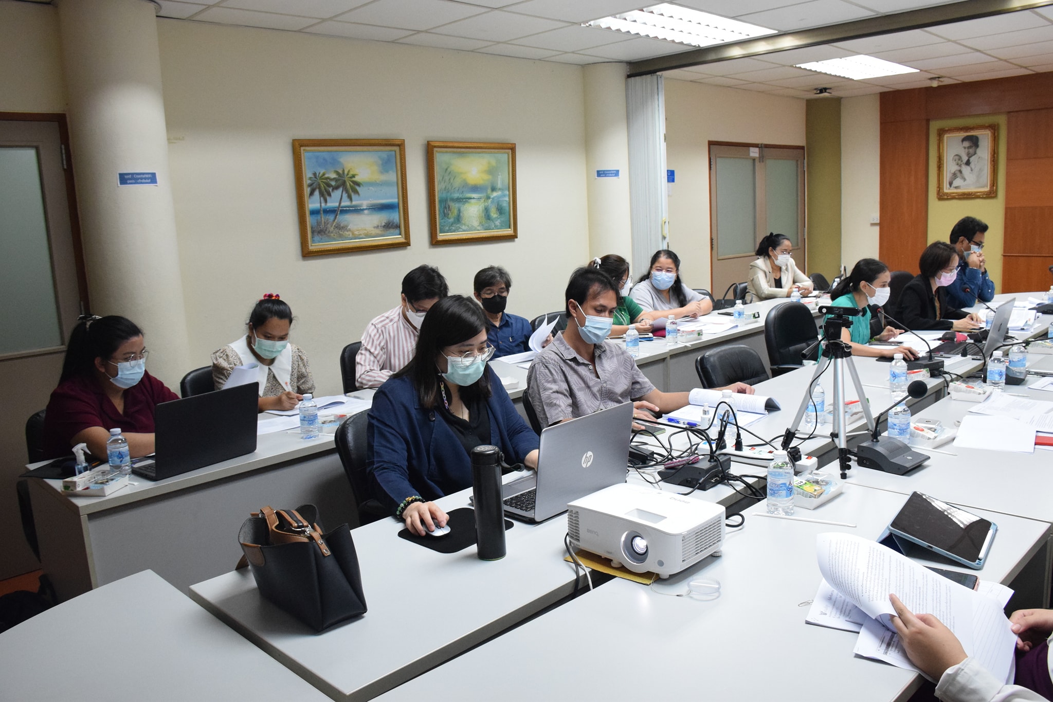 นายบัญชา สุขแก้ว รองอธิบดีกรมประมง เป็นประธานการประชุมรายงานผลการพิจารณาศึกษาญัตติเรื่อง การศึกษาและแก้ไขปัญหาประมงไทย ของคณะกรรมาธิการการเกษตรและสหกรณ์ สภาผู้แทนราษฎร