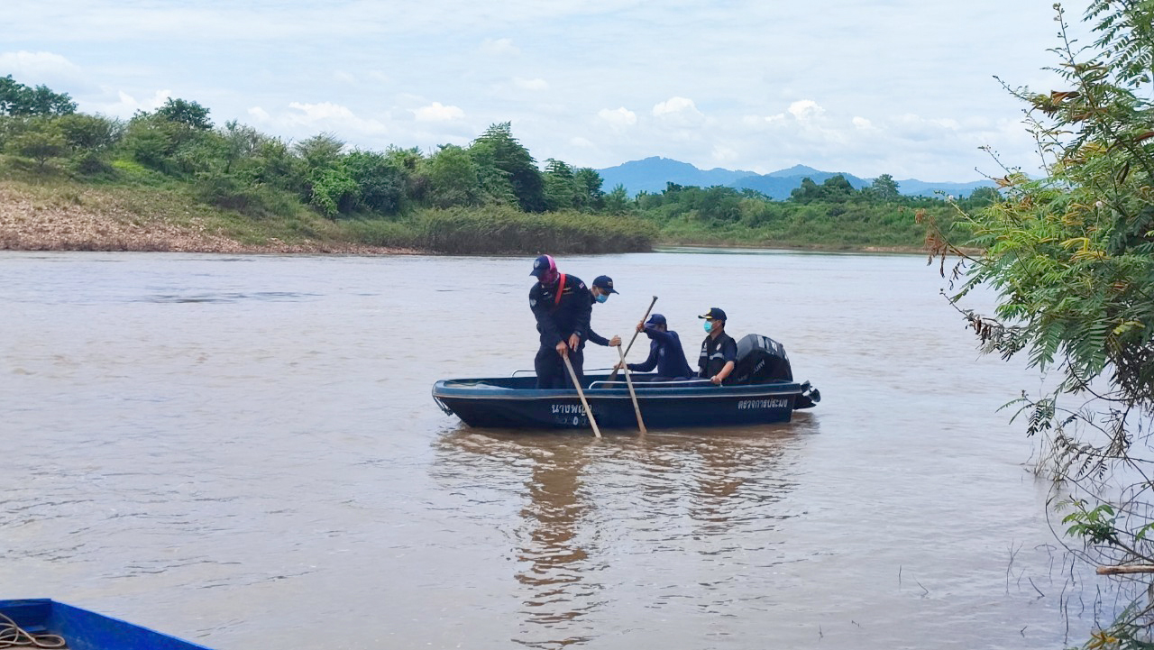 ลงพื้นที่สำรวจ ตรวจสอบ และเฝ้าระวัง การทำประมงผิดกฎหมายในช่วง “ฤดูน้ำแดง” 2565..คลิก