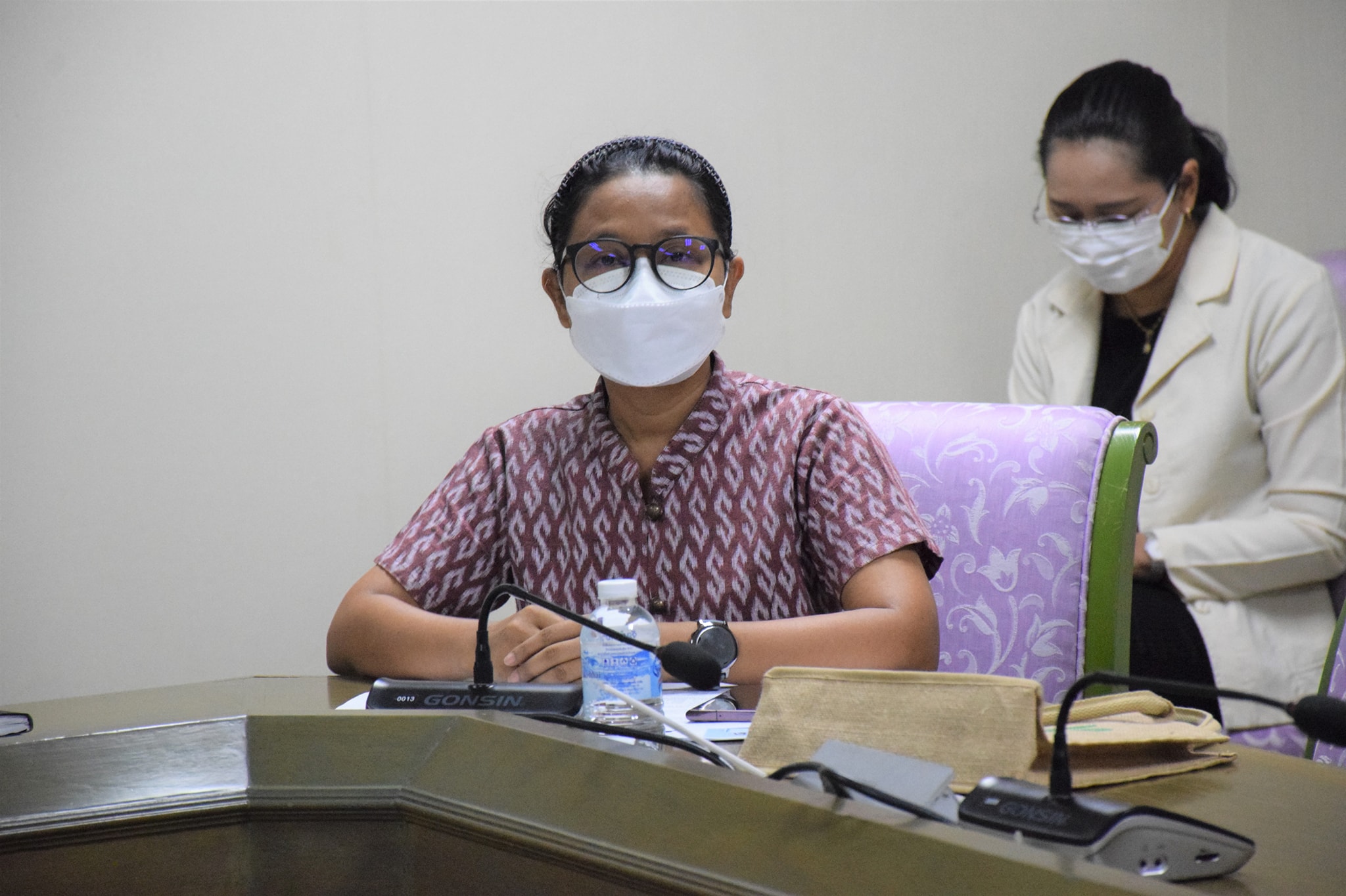 การประชุมจัดเตรียมข้อมูลในการถ่ายทำสารคดีเชิงข่าว..คลิก