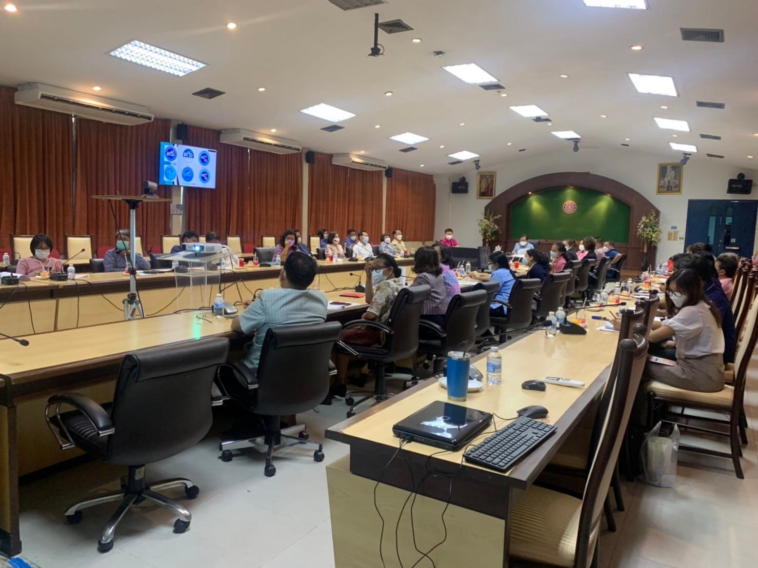 นายเฉลิมชัย สุวรรณรักษ์ อธิบดีกรมประมง เป็นประธานการประชุมคณะกรรมการจัดงานครบรอบวันสถาปนากรมประมง ปีที่ 96 พ.ศ. 2565..คลิก