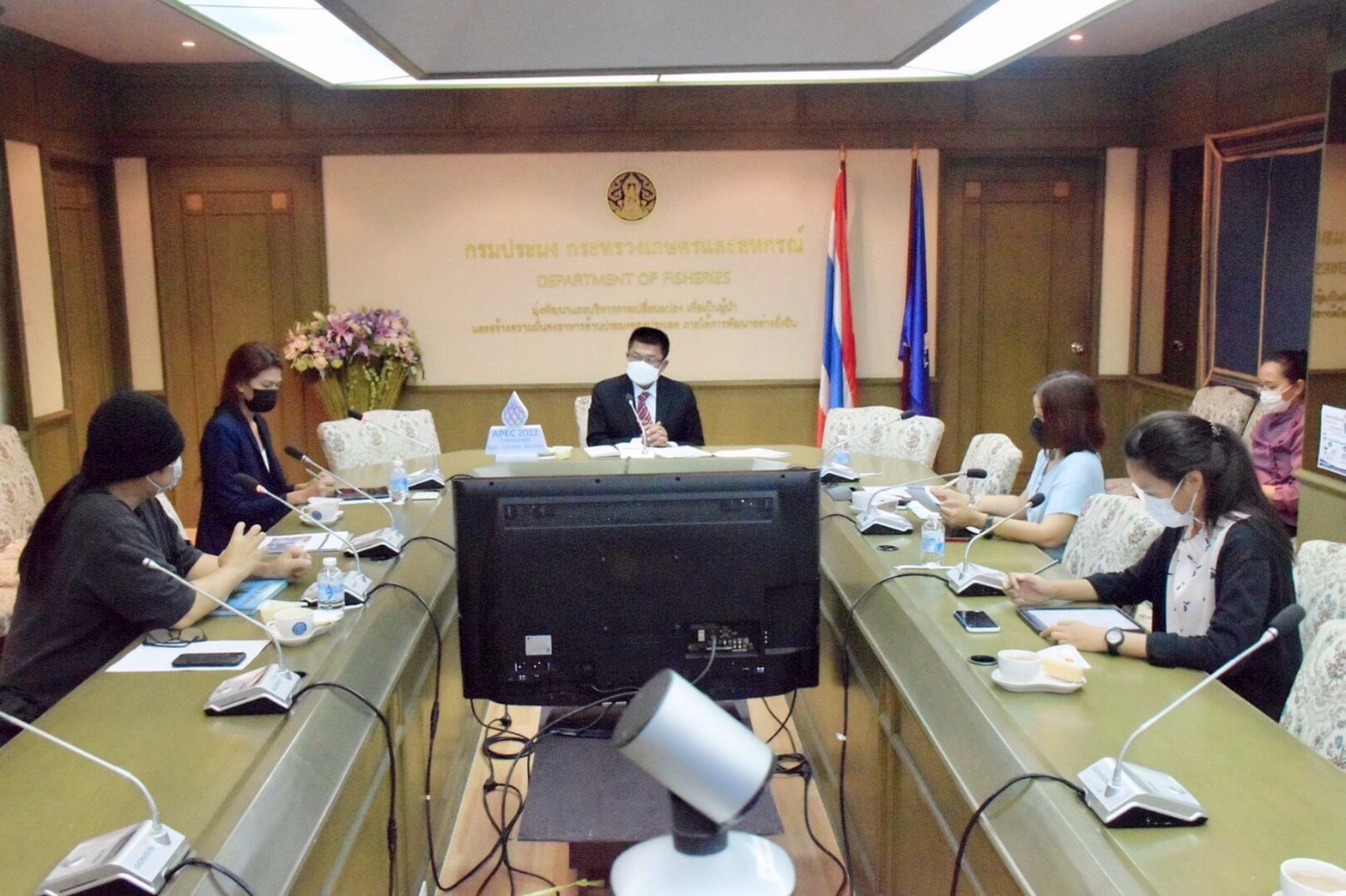 นายบัญชา สุขแก้ว รองอธิบดีกรมประมง อนุญาตให้คุณศิวกฤฏิ์ ศราวิชที่ปรึกษาของกลุ่มบริษัทอีสเทิร์น เอเนอร์จี้ พลัส จำกัด เข้าพบเพื่อหารือถึงความร่วมมือในการดำเนินการโครงการนำร่องด้าน CSR (Corporate Social Responsibility)..คลิก