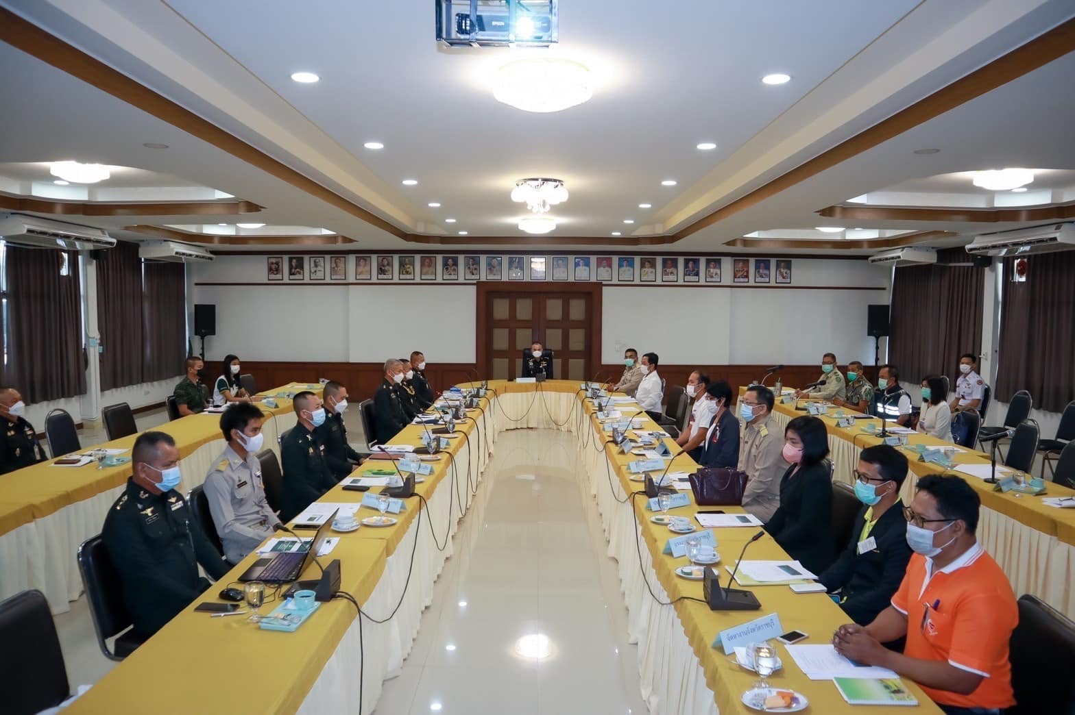 เข้าร่วมประชุมคณะอนุกรรมการแผนแม่บทการพัฒนาเพื่อความมั่นคงเฉพาะพื้นที่ อำเภอสวนผึ้ง อำเภอบ้านคา และอำเภอปากท่อ..คลิก