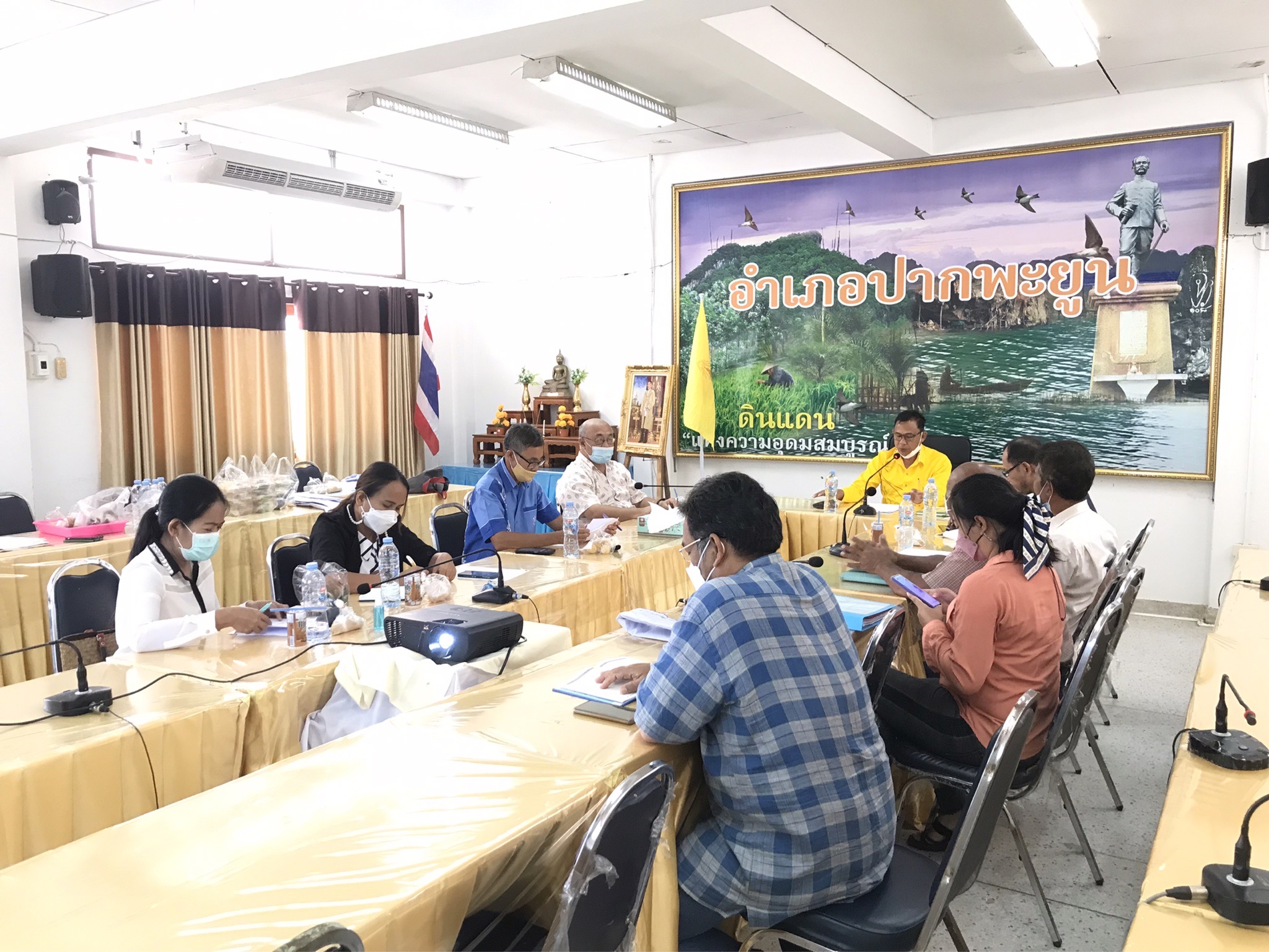 สำนักงานประมงจังหวัดพัทลุง เข้าร่วมการประชุมคณะทำงานแก้ไขปัญหาการเลี้ยงกุ้งทะเลระดับพื้นที่ ครั้งที่ 1/2565..คลิก