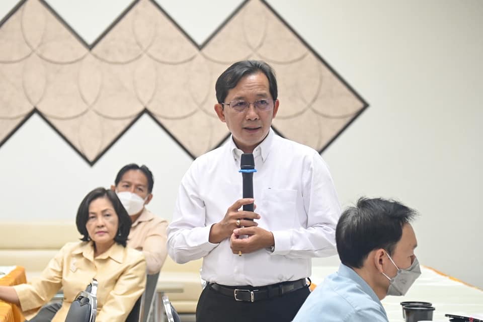 วันพุธที่ 22 มิถุนายน 2565 เวลา 07.30 น. ณ อาคารเอนกประสงค์ กรมประมง  นายเฉลิมชัย สุวรรณรักษ์ อธิบดีกรมประมง พร้อมด้วย นายประพันธ์ ลีปายะคุณ รองอธิบดีกรมประมง ผู้ตรวจราชการกรม และผู้อำนวยการกองฯ ร่วมกิจกรรม..คลิก
