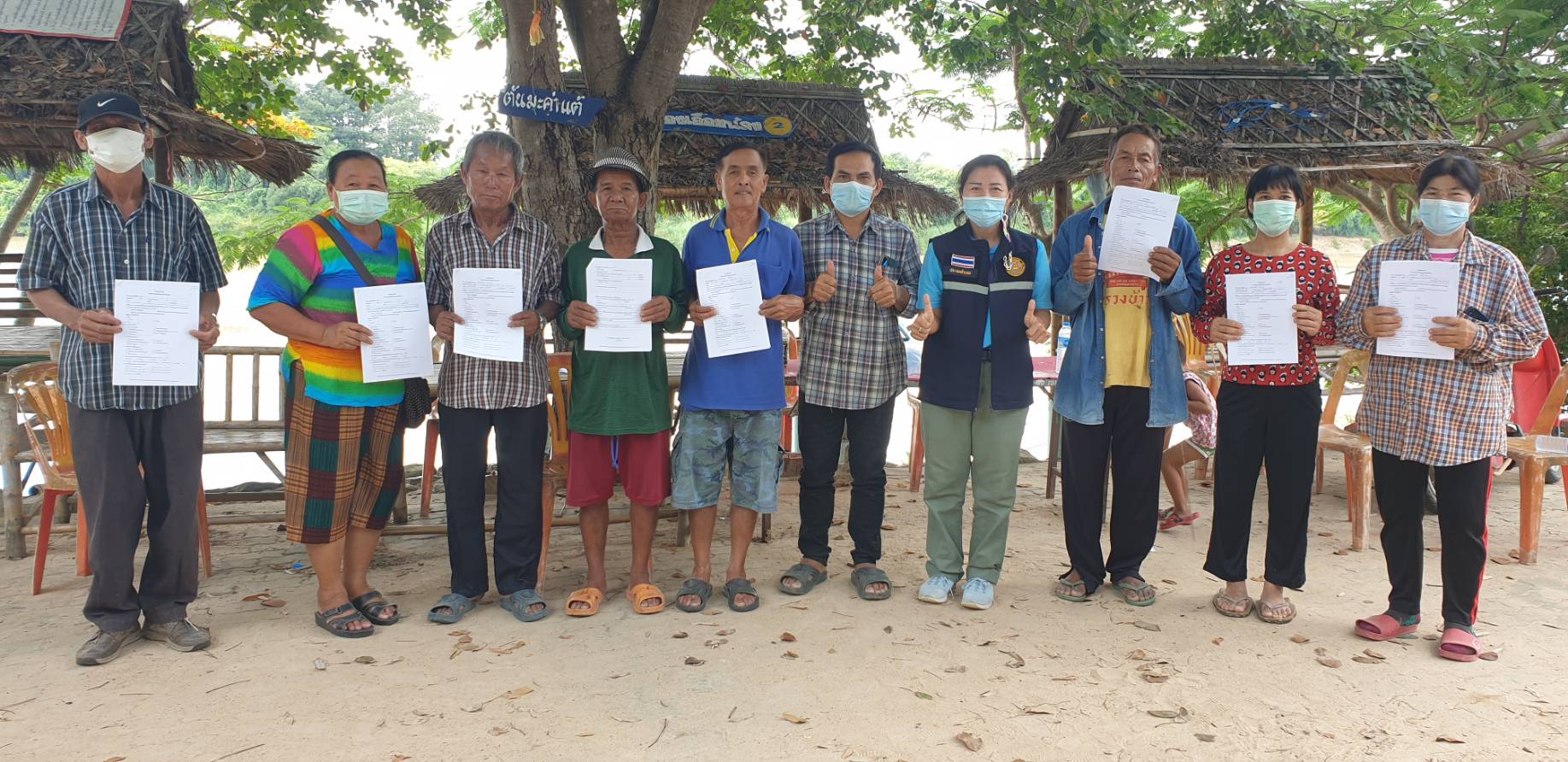  ประมงอำเภอสว่างวีระวงศ์ จัดเก็บข้อมูลการทำการประมงด้วยเครื่องมือประมง 