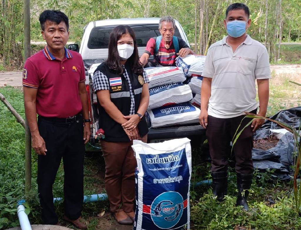 ประมงอำเภอบางแก้ว ลงพื้นที่ติดตามการดำเนินกิจกรรมด้านประมง พร้อมมอบปัจจัยการผลิต..คลิก