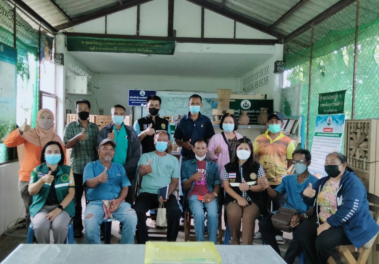 ประมงอำเภอบางแก้ว เข้าร่วมการประชุมคณะกรรมการเครือข่ายศูนย์เรียนรู้การเพิ่มประสิทธิภาพการผลิตสินค้าเกษตร(ศพก)..คลิก