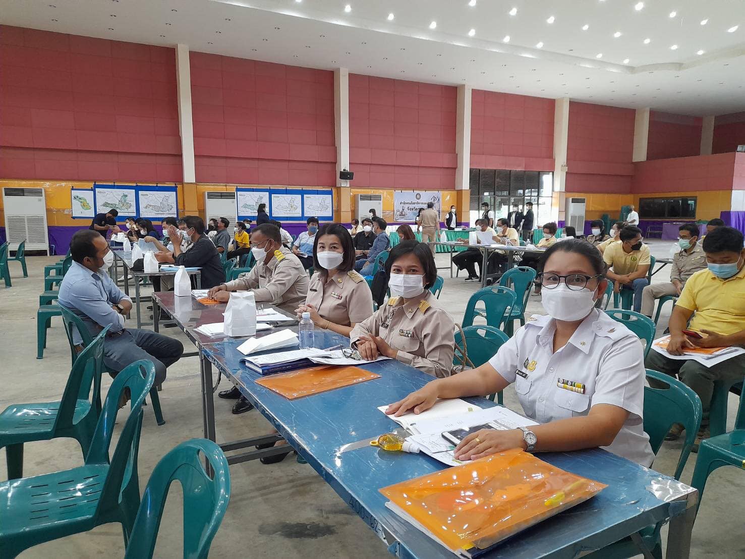 เข้าร่วมประชุมสนทนากลุ่มย่อย ครั้งที่ 2 เพื่อจัดทำร่าง ผังเมืองรวมบ้านโป่ง จังหวัดราชบุรี..คลิก