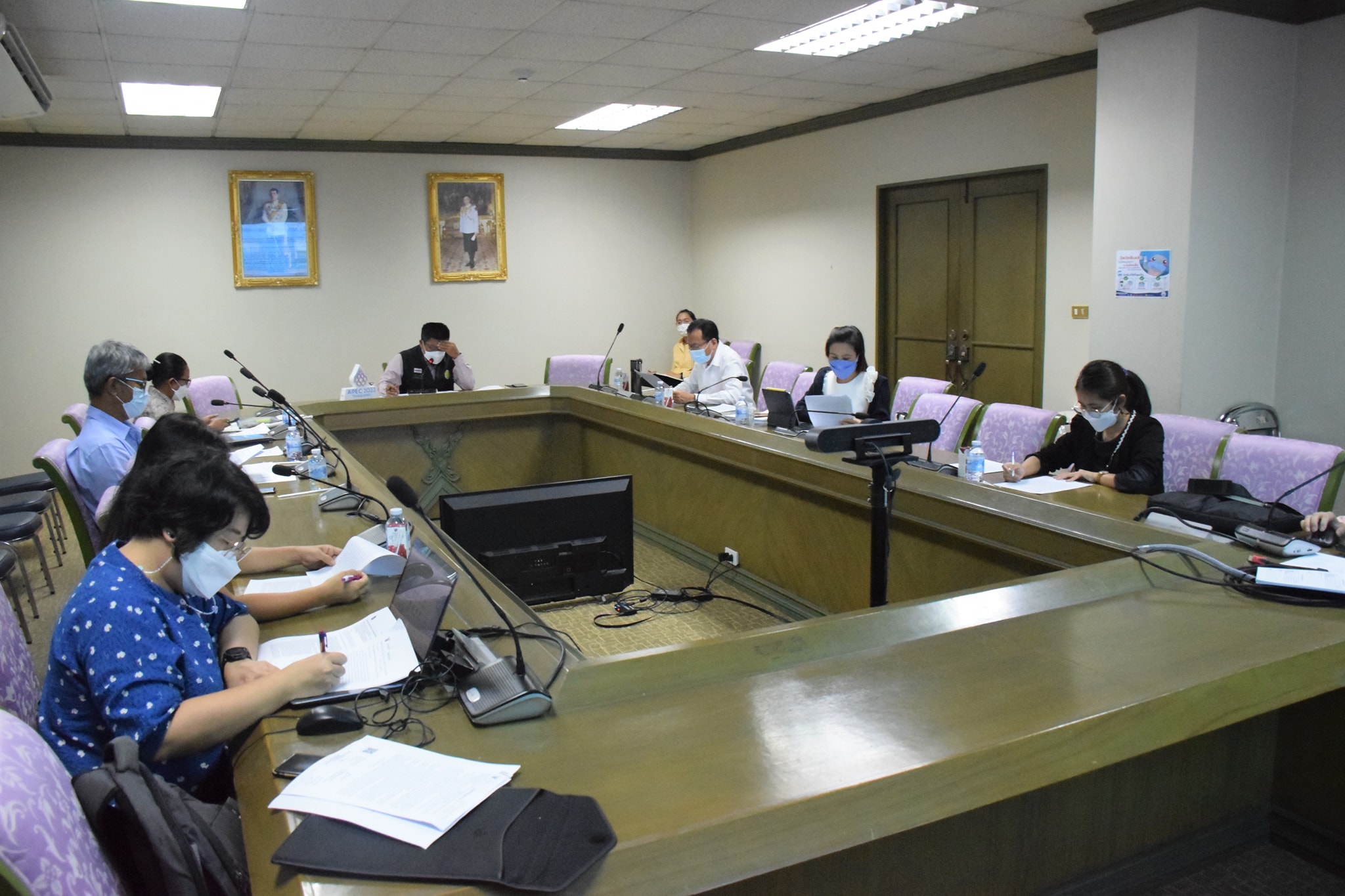 นายบัญชา สุขแก้ว รองอธิบดีกรมประมง เป็นประธานการประชุม หารือในประเด็นการบังคับใช้ข้อกฎหมาย Marine Mammal Protection Act: MMPA ของสหรัฐอเมริกา..คลิก