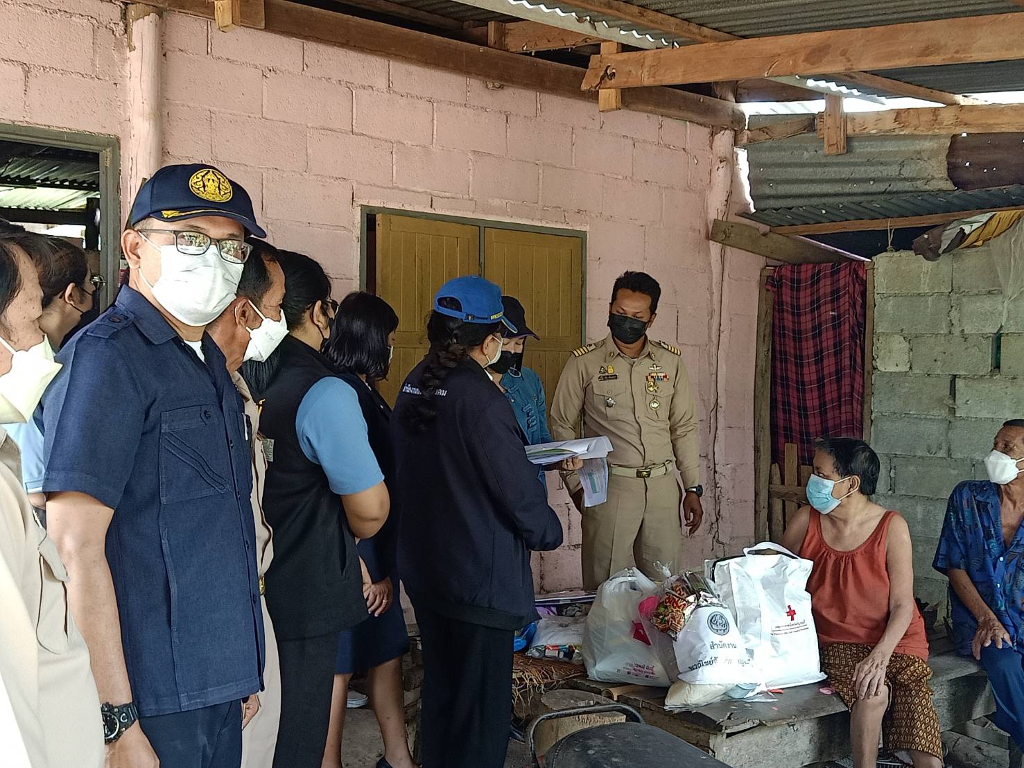 โครงการจังหวัดเคลื่อนที่ บำบัดทุกข์ บำรุงสุข สร้างรอยยิ้มให้ประชาชน ครั้งที่ 11 ประจำปีงบประมาณ พ.ศ. 2565..คลิก