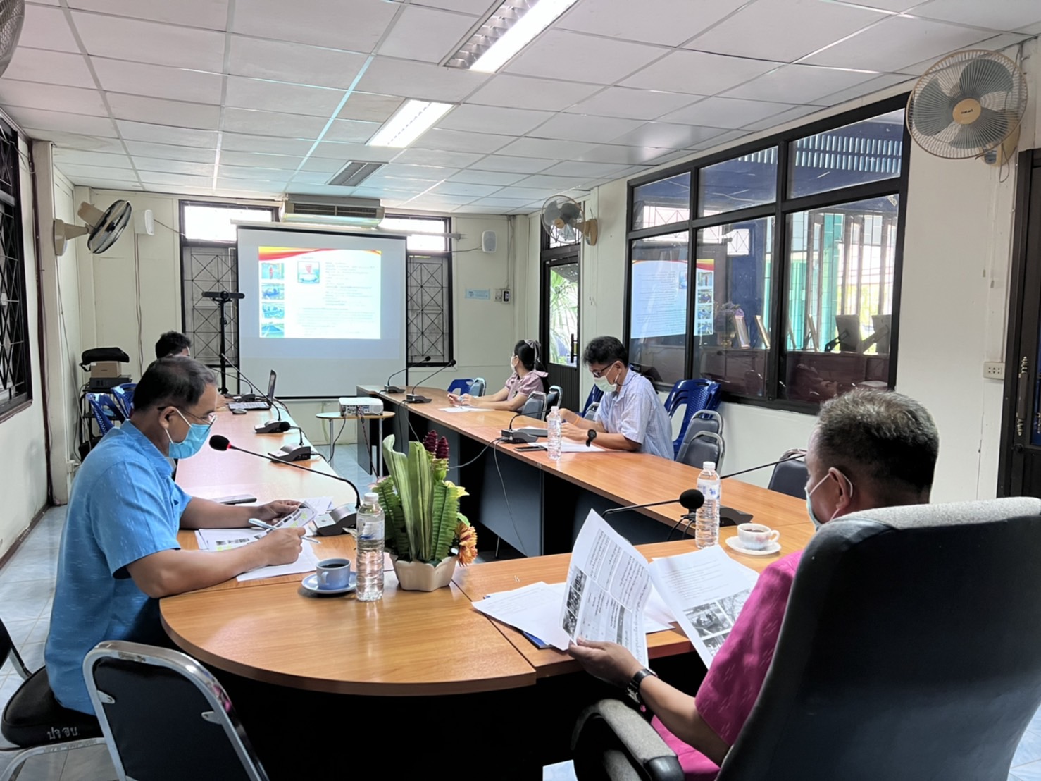 ประมงอุบลฯ ประชุมคณะกรรมการคัดเลือกเกษตรกรต้นแบบด้านการเพาะเลี้ยงสัตว์น้ำเศรษฐกิจ (Role Model)..คลิก