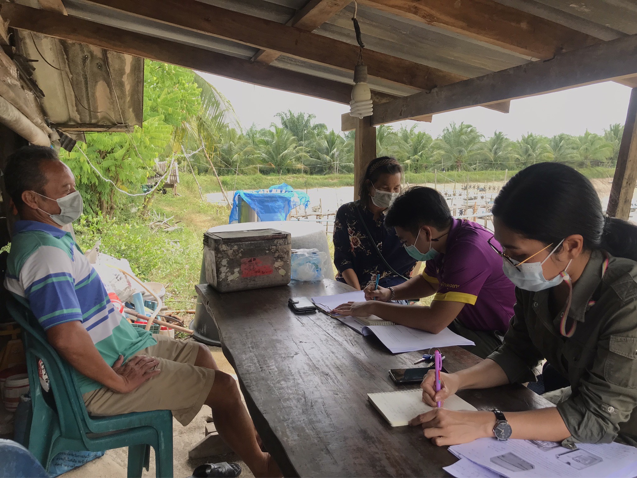 สำนักงานประมงจังหวัดพัทลุง ลงพื้นที่ตรวจเยี่ยมเกษตรกรและเข้าถอดบทเรียนเกษตรกรที่ประสบความสำเร็จในการเลี้ยงกุ้งทะเล
