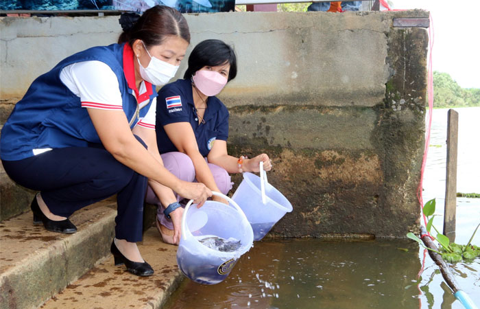 กิจกรรมปล่อยพันธุ์สัตว์น้ำเฉลิมพระเกียรติ เนื่องในโอกาสวันเฉลิมพระชนมพรรษา พระบาทสมเด็จพระปรเมนทรรามาธิบดีศรีสินทรมหาวชิราลงกรณ พระวชิรเกล้าเจ้าอยู่หัว 28 กรกฎาคม 2565