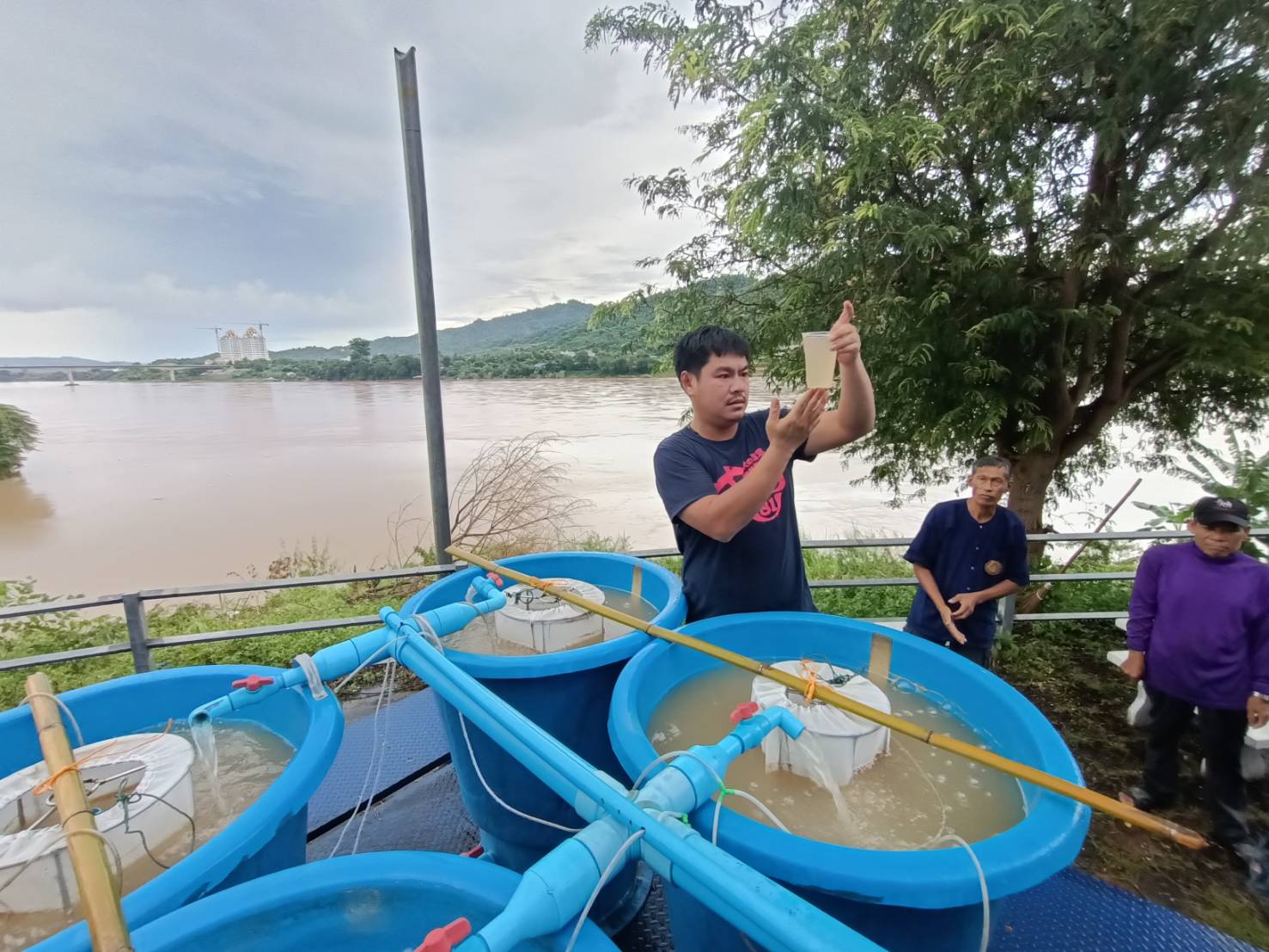 ชุดเพาะฟักเคลื่อนที่ “โครงการประมงร่วมอาสาพาปลากลับบ้าน” จังหวัดพะเยาและจังหวัดเชียงราย..คลิก