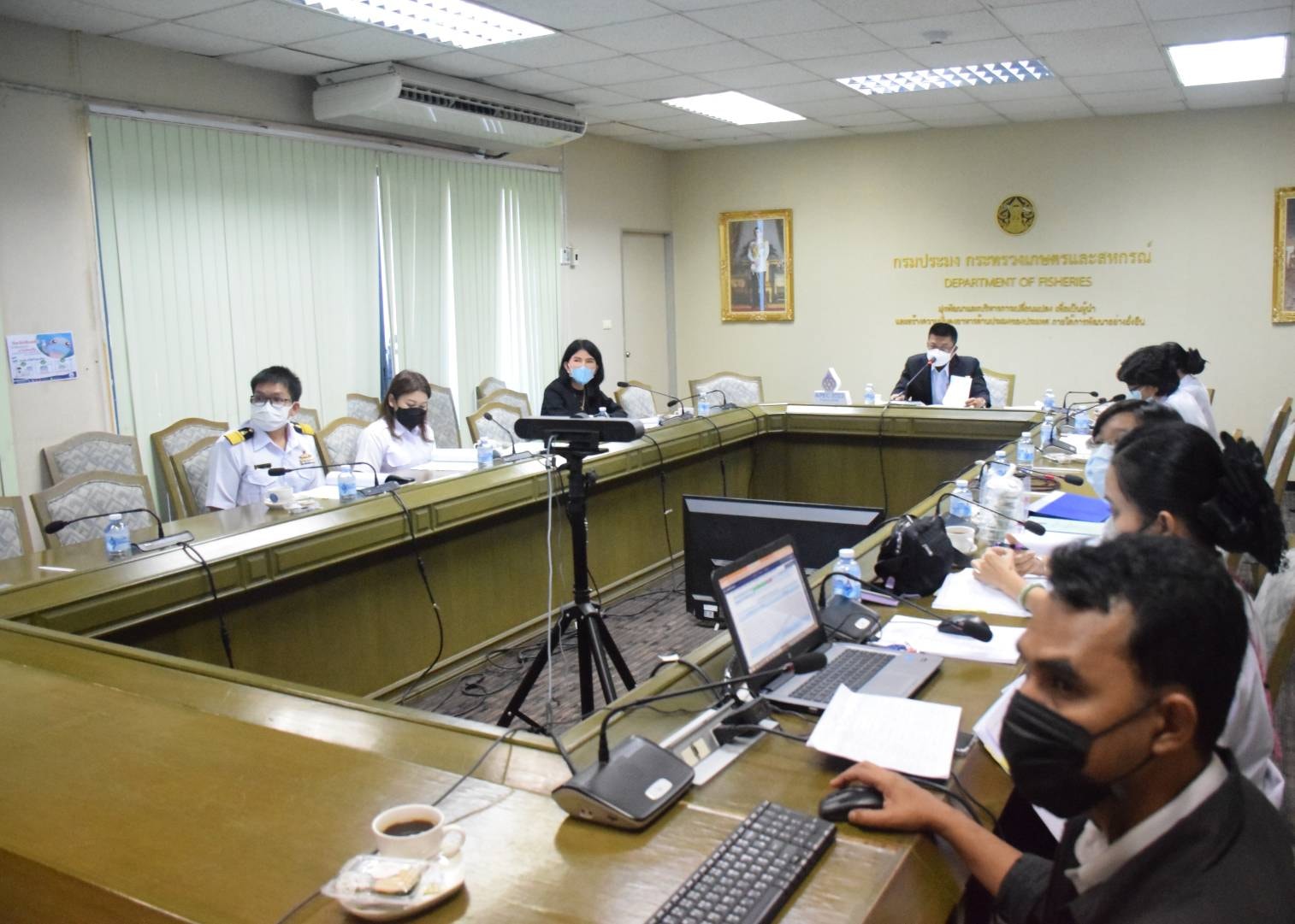 นายบัญชา สุขแก้ว รองอธิบดีกรมประมง เป็นประธานการประชุมคณะอนุกรรมการยกร่างพระราชบัญญัติสภาการประมง พ.ศ.... และร่างพระราชบัญญัติกองทุนประมง พ.ศ.... ครั้งที่ 2/2565..คลิก