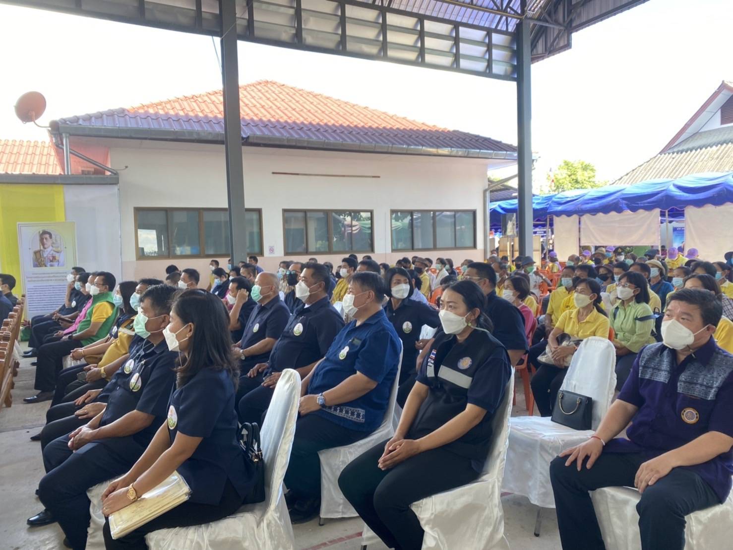 เข้าร่วมโครงการคลินิคเกษตรเคลื่อนที่ในพระราชานุเคราะห์ สมเด็จพระบรมโรสาธิราชฯ สยามมกุฏราชกุมาร เฉลิมพระเกียรติ เนื่องในโอกาสที่ทรงเจริญพระชนมพรรษา 70 พรรษา