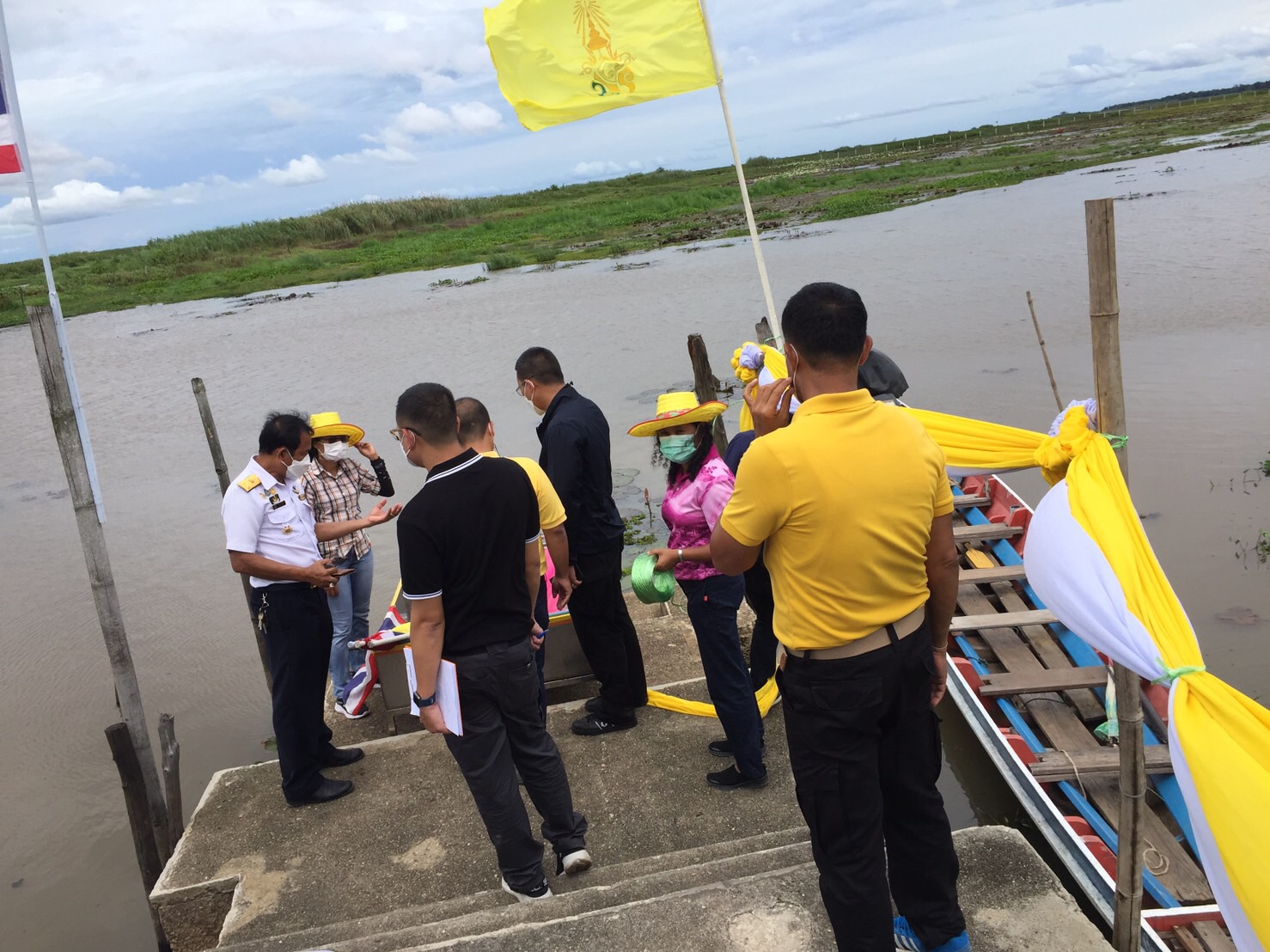 ประมงจังหวัดพัทลุง ลงพื้นที่ศูนย์ศึกษาธรรมชาติและสัตว์ป่าทะเลน้อยเพื่อจัดเตรียมสถานที่ปล่อยพันธุ์สัตว์น้ำกิจกรรมจิตอาสา..คลิก