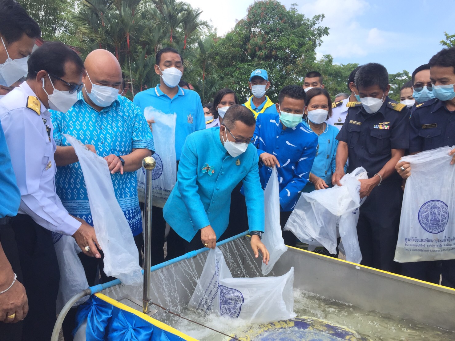 สำนักงานประมงจังหวัดพัทลุง  ร่วมปล่อยพันธุ์สัตว์น้ำ เนื่องในวันเฉลิมพระชนมพรรษา สมเด็จพระนางเจ้า สิริกิติ์ พระบรมราชินีนาถ พระบรมราชชนนีพันปีหลวง..คลิก