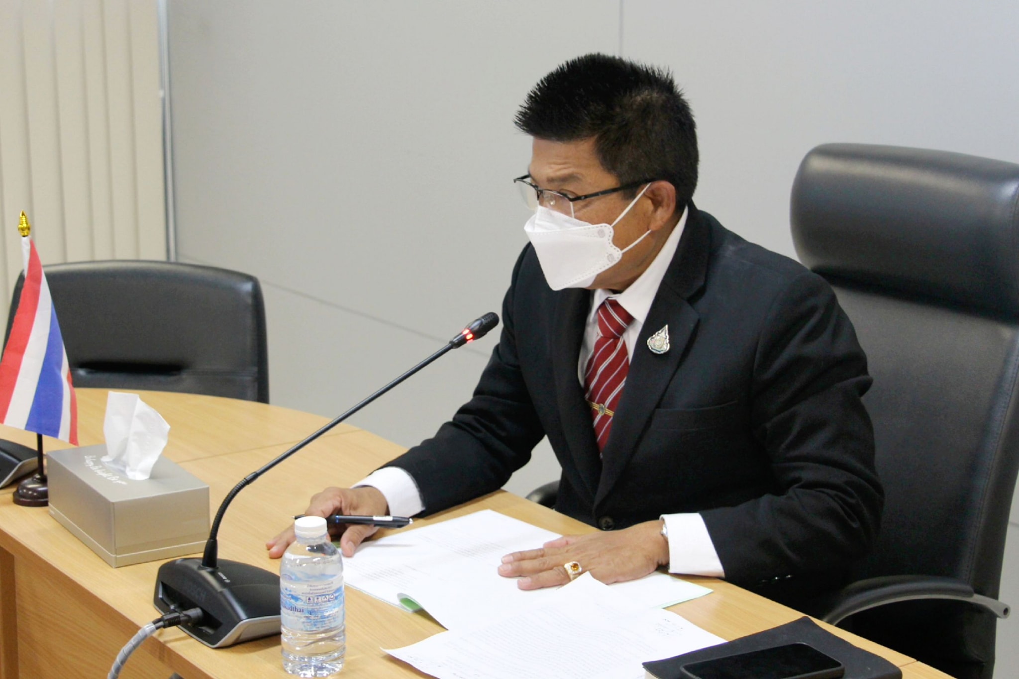 นายบัญชา สุขแก้ว รองอธิบดีกรมประมง เป็นประธานในการประชุมคณะทำงานติดตามการปฏิบัติงานและแก้ไขปัญหาในการดำเนินการที่เกี่ยวข้องกับการแก้ไขปัญหาการทำการประมงผิดกฎหมาย?(Daily Brief) ครั้งที่ 7/2565..คลิก