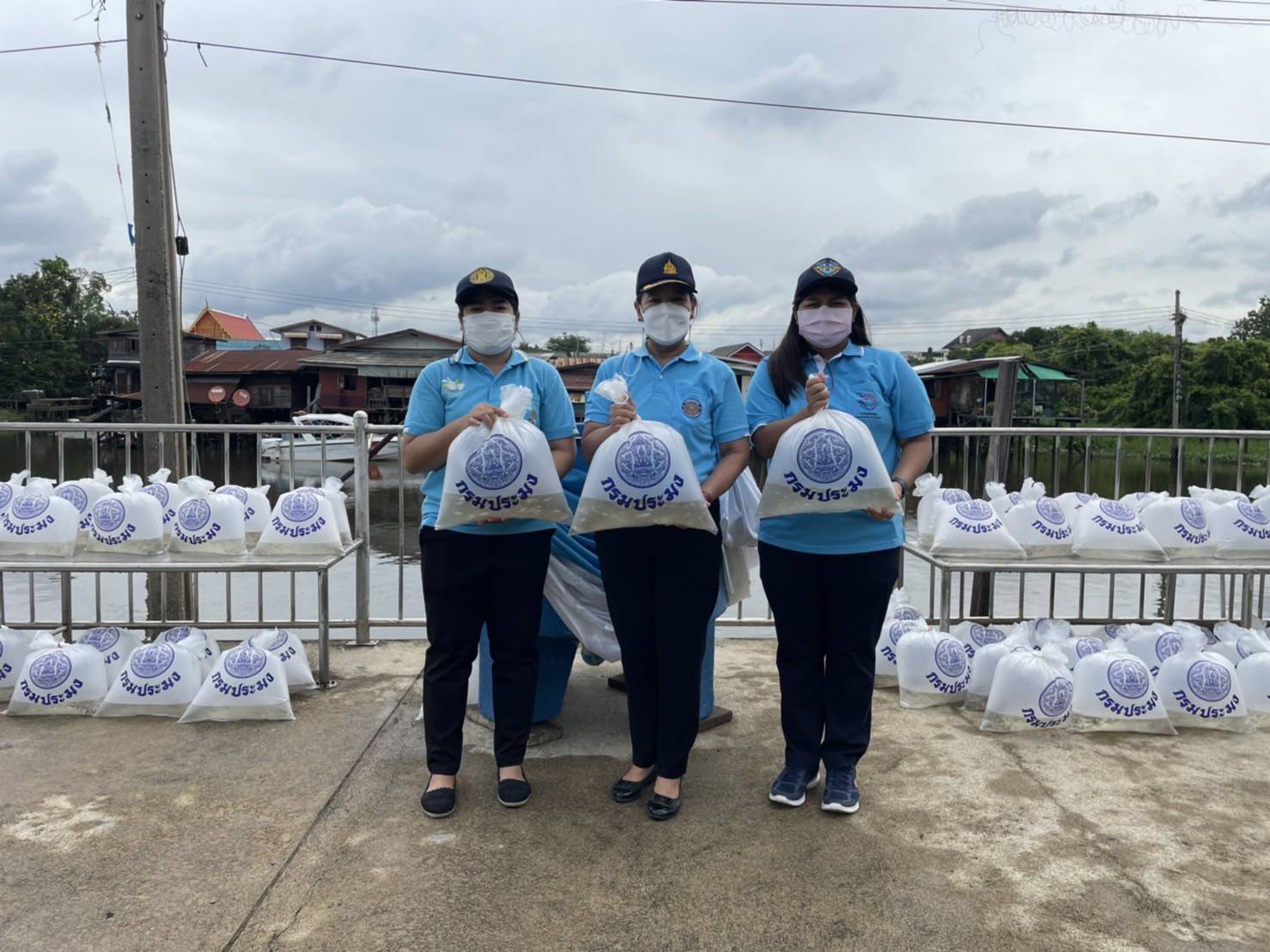 กิจกรรมโครงการปวงประชา ร่วมใจ คืนน้ำใสให้แผ่นดิน เพื่อเฉลิมพระเกียรติ สมเด็จพระนางเจ้าสิริกิตติ์ พระบรมราชชินีนาถ พระบรมราชชนนีพันปีหลวง..คลิก