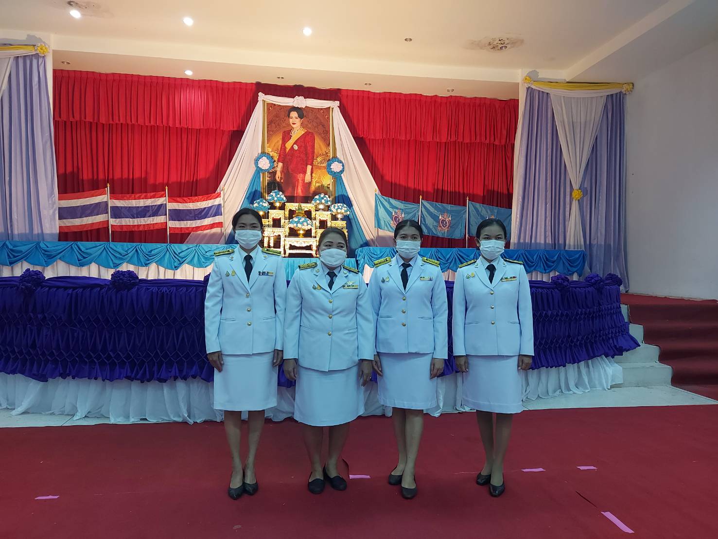 ประมงอำเภอสิรินธร ร่วมกิจกรรมเฉลิมพระเกียรติสมเด็จพระนางเจ้าสิริกิติ์ พระบรมราชินีนาถ พระบรมราชชนนี พันปีหลวง เนื่องในโอกาสมหามงคลวันเฉลิมพระชนมพรรษา..คลิก