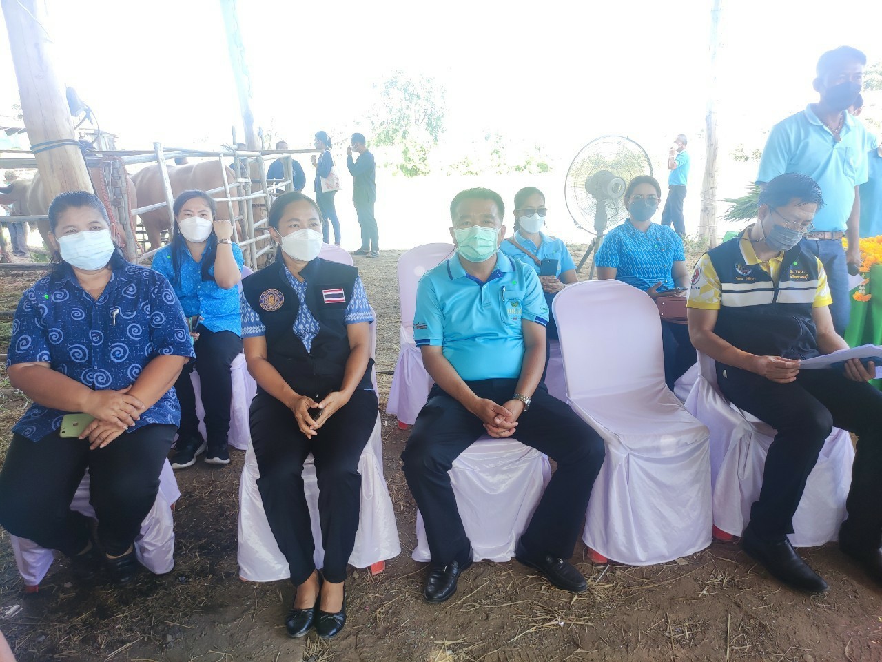 สำนักงานประมงจังหวัดสุพรรณบุรี ร่วมงานพิธีมอบกรรมสิทธิ์โค-กระบือ เฉลิมพระเกียรติสมเด็จพระนางเจ้าสิริกิติ์ พระบรมราชินีนาถ พระบรมราชชนนีพันปีหลวง เนื่องในโอกาสมหามงคล เฉลิมพระชนมพรรษา 90 พรรษา 12 สิงหาคม 2565..คลิก