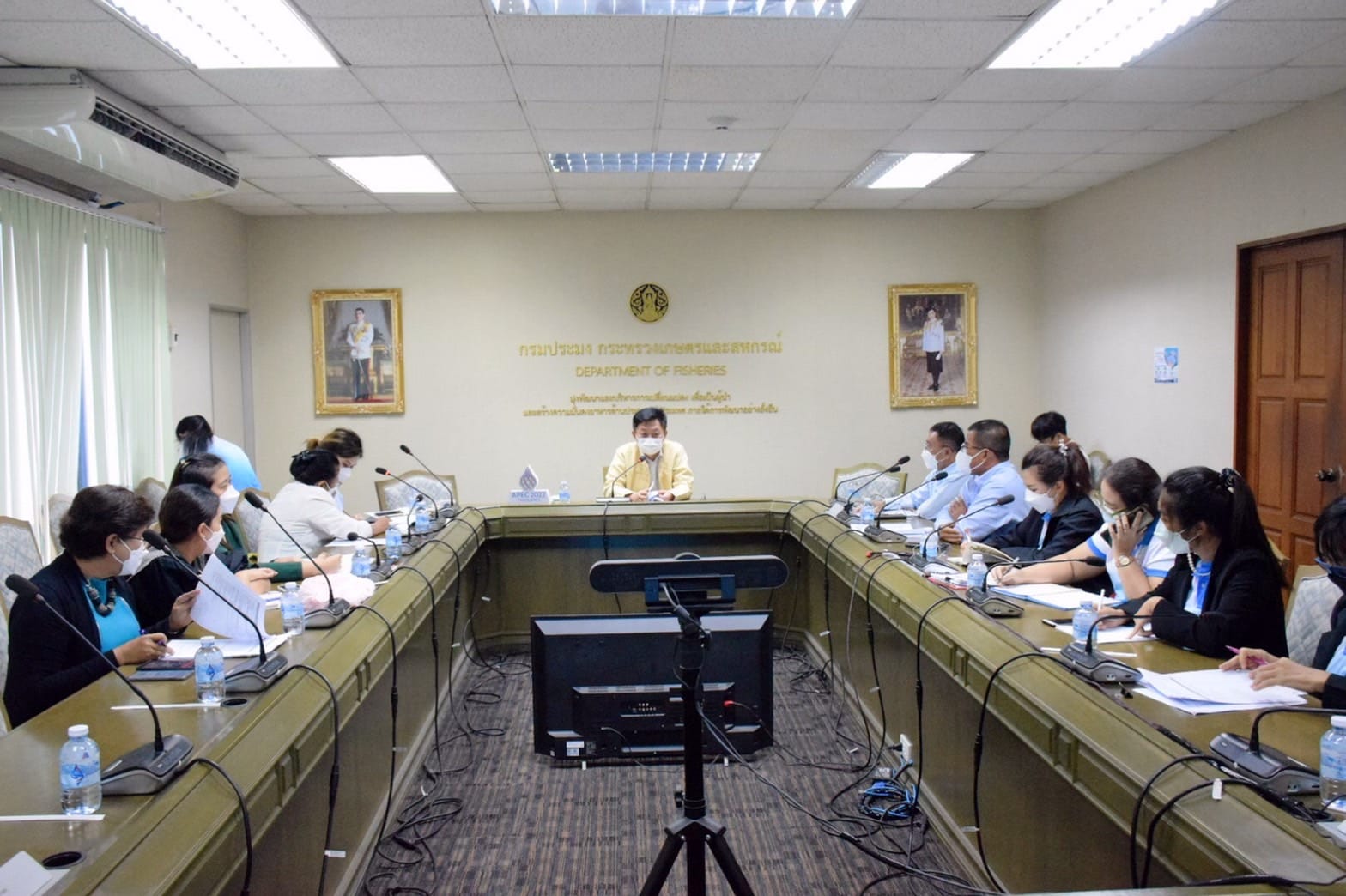 นายถาวร ทันใจ รองอธิบดีกรมประมง เป็นประธานการประชุมติดตามความก้าวหน้าการจัดงานครบรอบวันสถาปนากรมประมงปีที่ 96