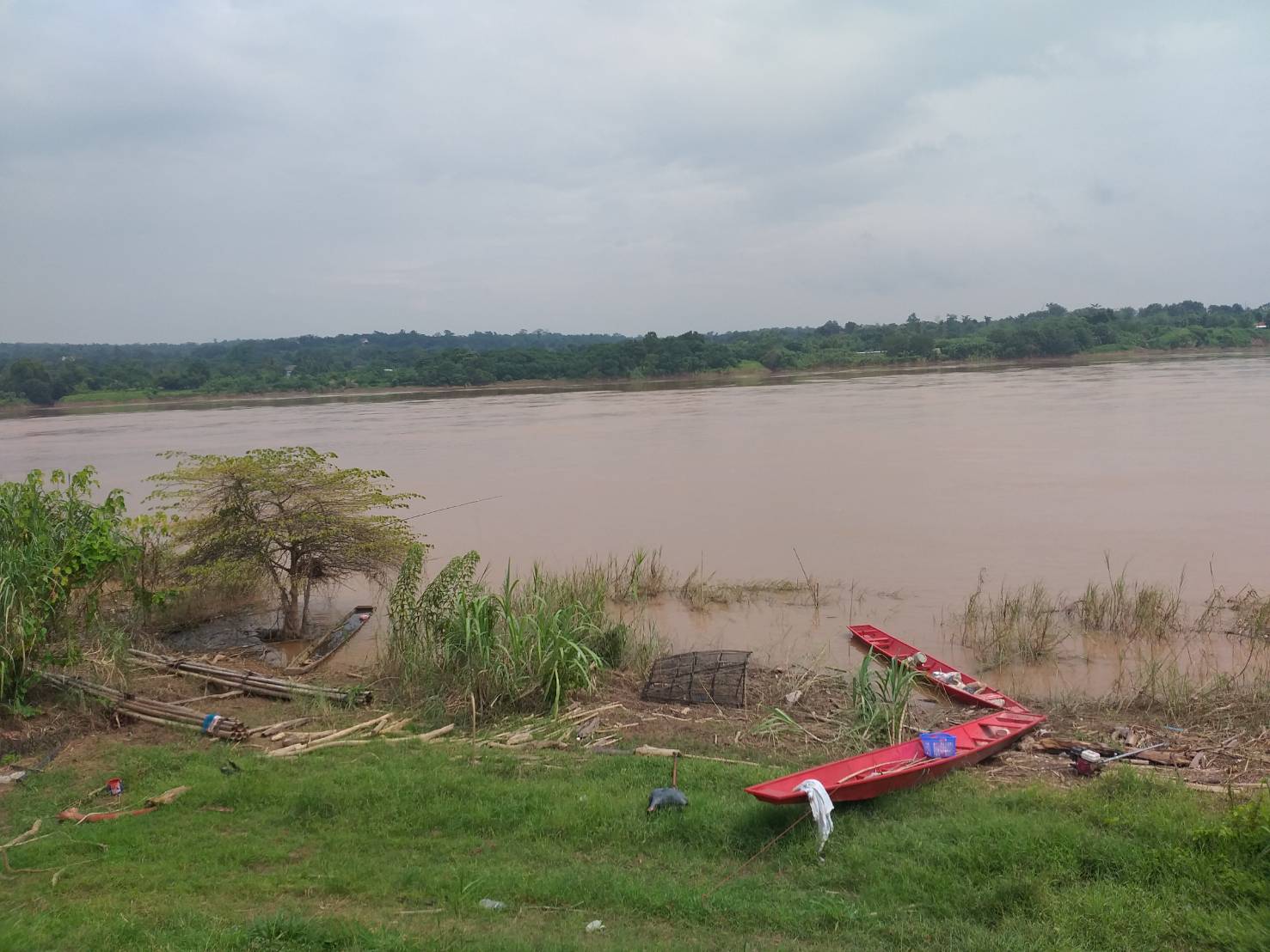 ตรวจป้องกันการลักลอบฯ..คลิก