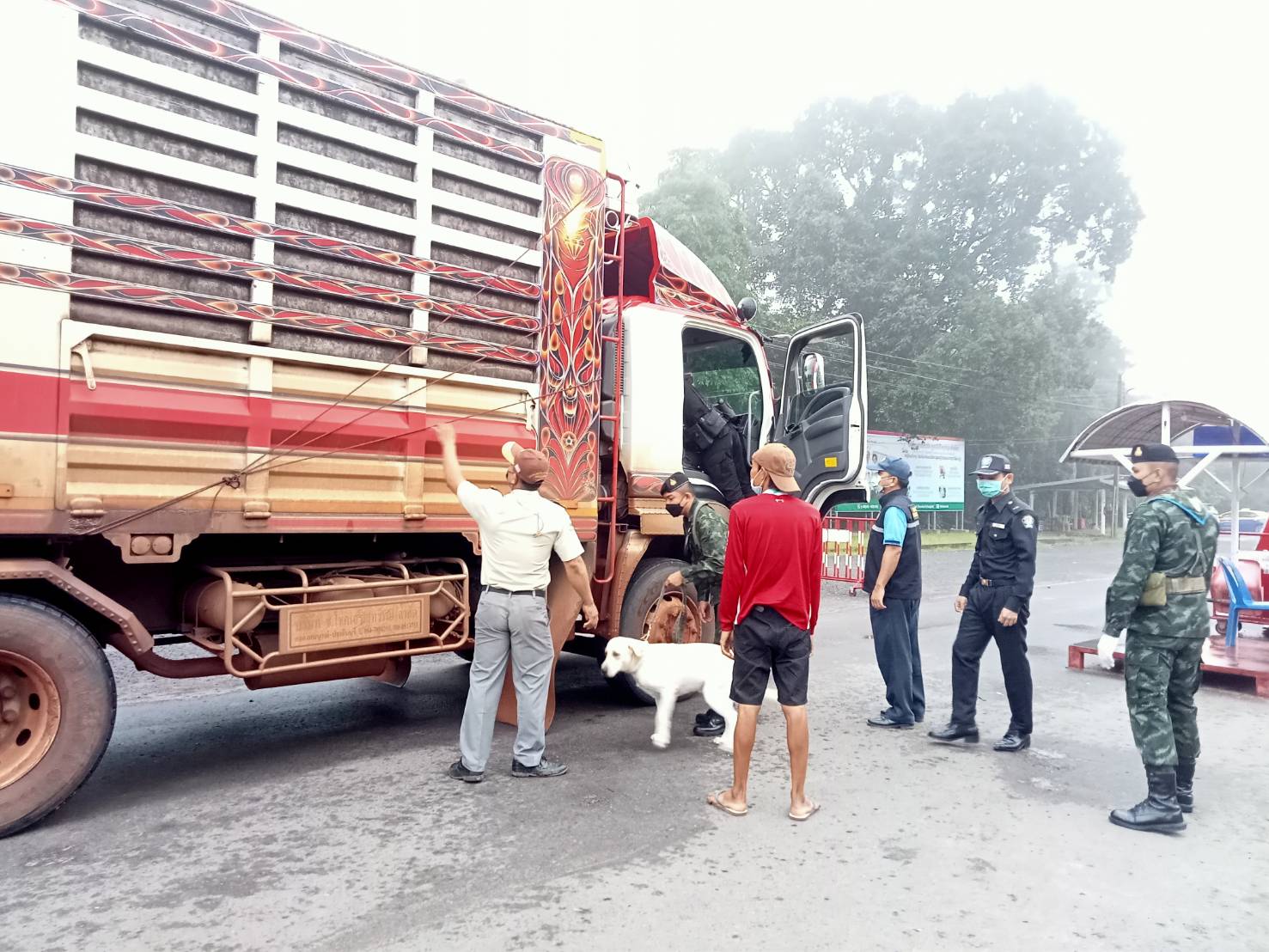 ผลการปฏิบัติงานด่านตรวจประมงสุรินทร์ วันที่ 9 กันยายน พ.ศ.2565 ณ จุดผ่านแดนถาวรช่องสะงำ..คลิก