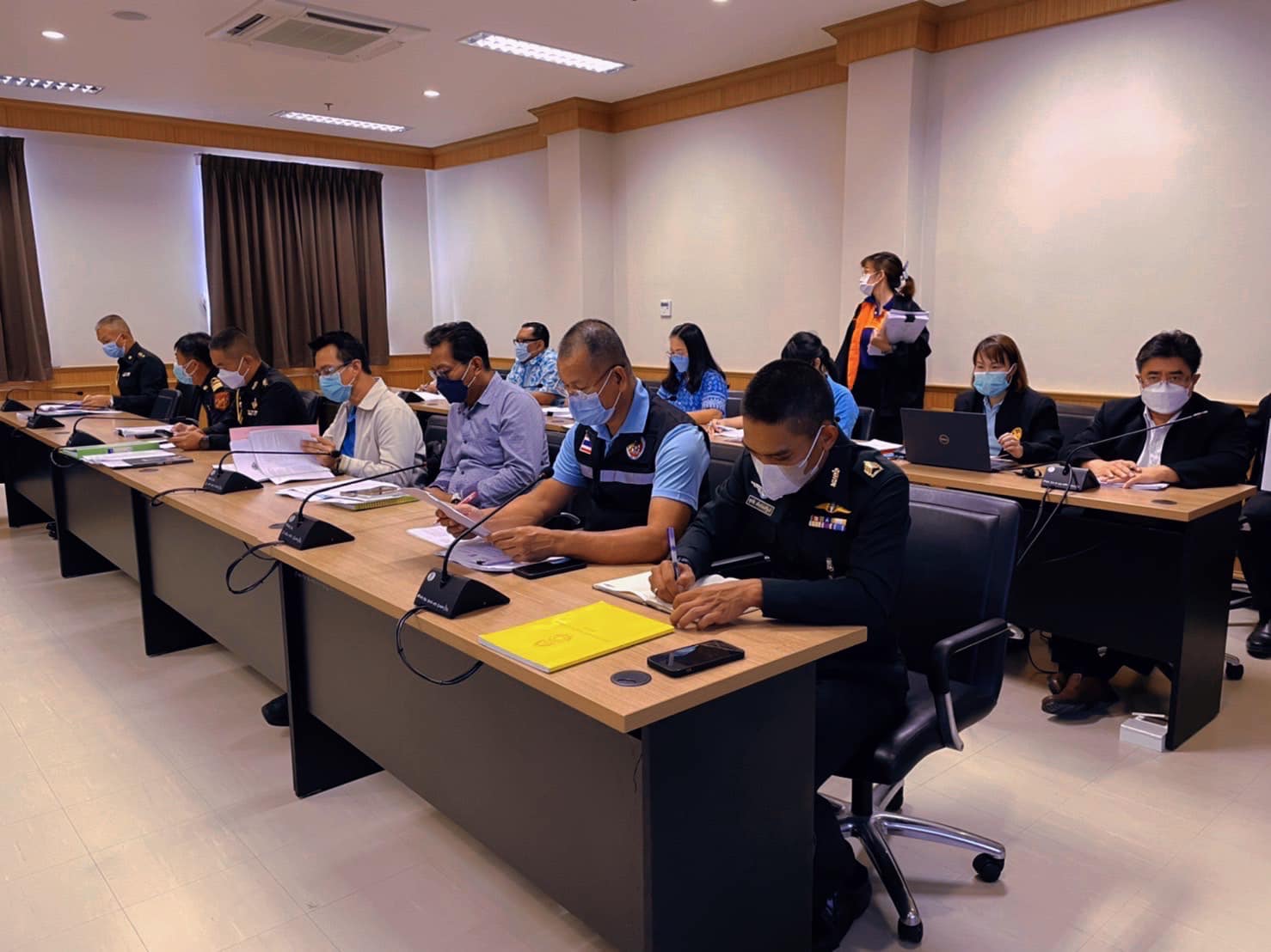 ร่วมประชุมคณะอนุกรรมการจัดทำแผนการป้องกันและบรรเทาสาธารณภัยจังหวัด พ.ศ.2564-2570 ครั้งที่ 1/2565..คลิก