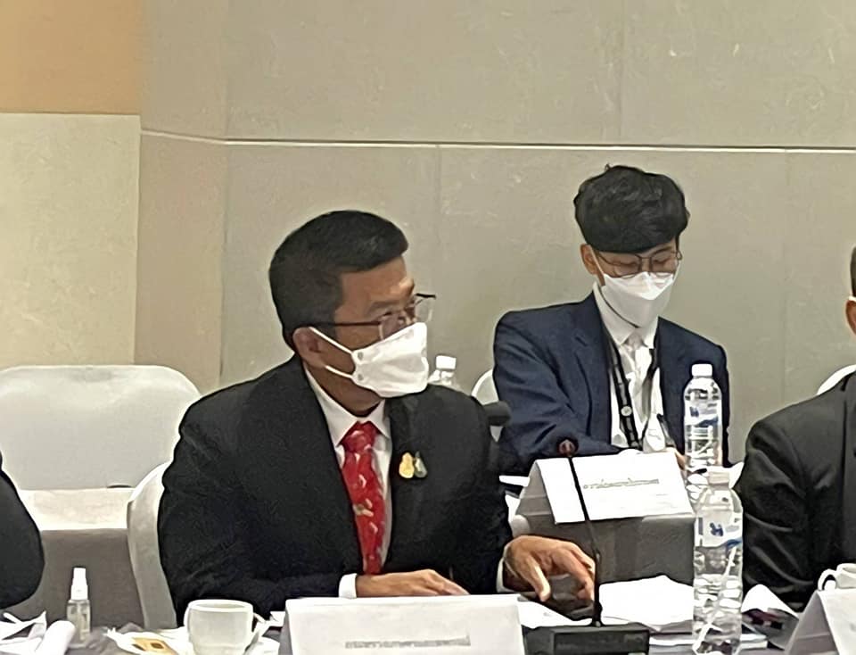 นายบัญชา สุขแก้ว รองอธิบดีกรมประมง เข้าร่วมประชุมเพื่อชี้แจงข้อเสนอแนะเชิงนโยบาย ต่อการแก้ไขปัญหาเร่งด่วนกรณีการทับซ้อนการใช้ประโยชน์ที่ดิน โดยเฉพาะพื้นที่อยู่อาศัย พื้นที่ทำกิน พื้นที่ทางวัฒนธรรมและพื้นที่ทางจิตวิญญาณ