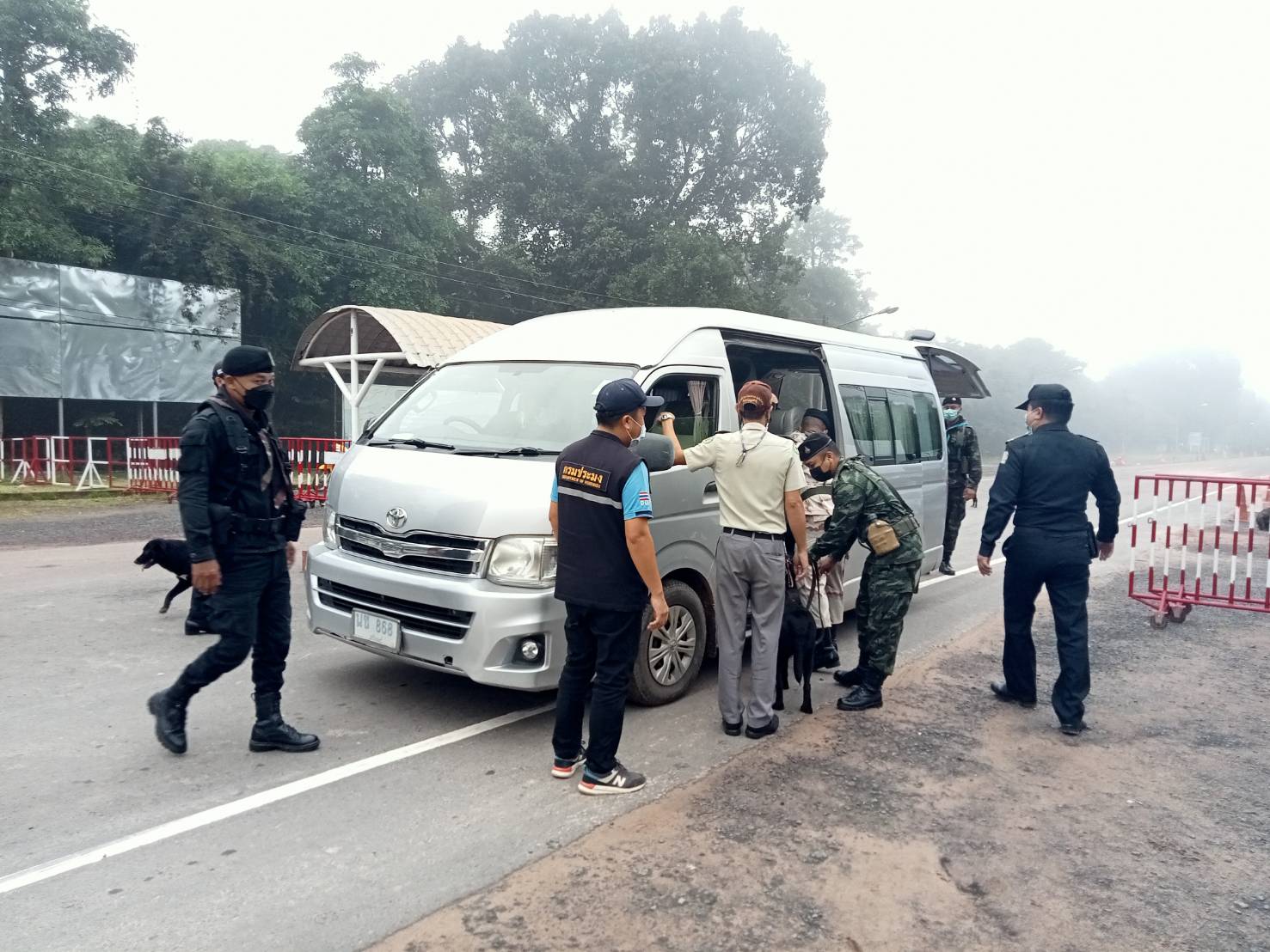 ผลการปฏิบัติงานด่านตรวจประมงสุรินทร์ วันที่ 16 กันยายน พ.ศ.2565 ณ จุดผ่านแดนถาวรช่องสะงำ..คลิก