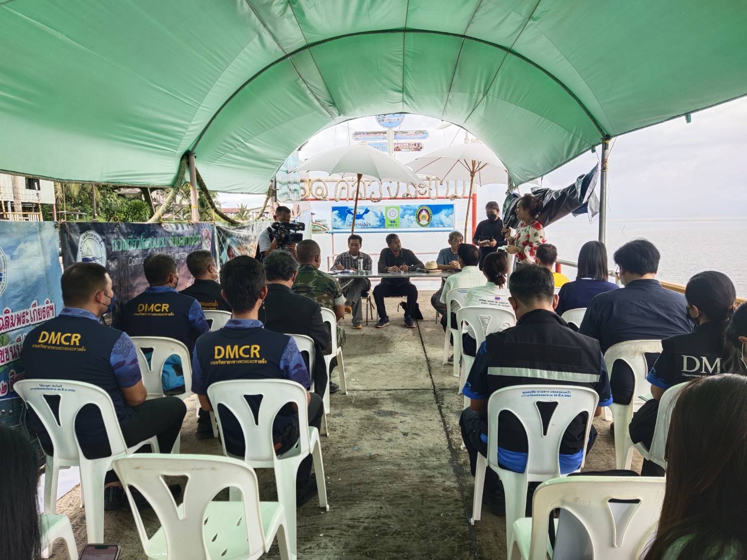 ศูนย์PIPOคลองใหญ่ ด่านตรวจประมงตราด เข้าร่วมกิจกรรมและให้ข้อมูลเพื่อประกอบการพิจารณารับรางวัลลูกโลกสีเขียว ครั้งที่ 21 ในวันที่ 23 กันยายน 2565 ณ สะพานบ้านคลองมะขาม ม.1 ต.หาดเล็ก อ.คลองใหญ่ จ.ตราด..คลิก