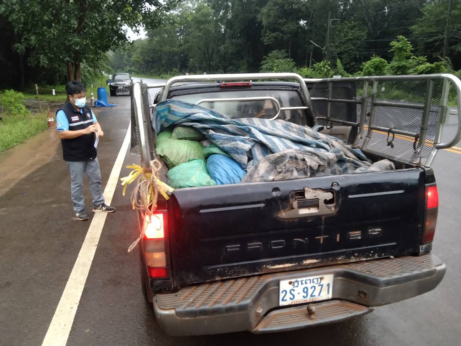 ผลการปฏิบัติงานด่านตรวจประมงสุรินทร์ วันที่ 23 กันยายน พ.ศ.2565 ณ จุดผ่านแดนถาวรช่องจอม..คลิก