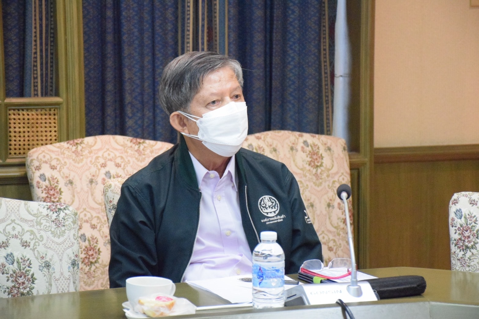 นายเฉลิมชัย สุวรรณรักษ์ อธิบดีกรมประมง ประชุมหารือถึงความร่วมมือเกี่ยวกับการให้บริการธุรกิจคลังสินค้าด้านการเกษตรในส่วนของภาคการประมง