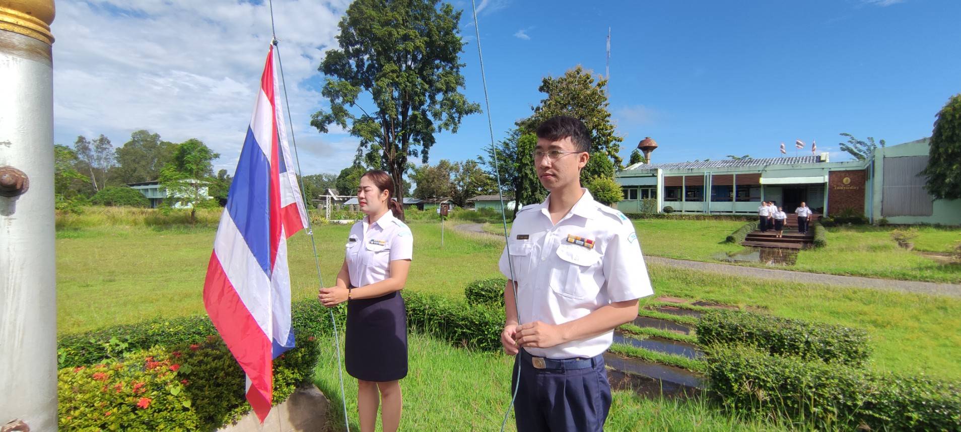 กิจกรรมเคารพธงชาติไทยและร้องเพลงชาติไทย เนื่องในวันพระราชทานธงชาติไทย ๒๘ กันยายน (Thai National Flag Day) ประจำปี ๒๕๖๕..คลิก