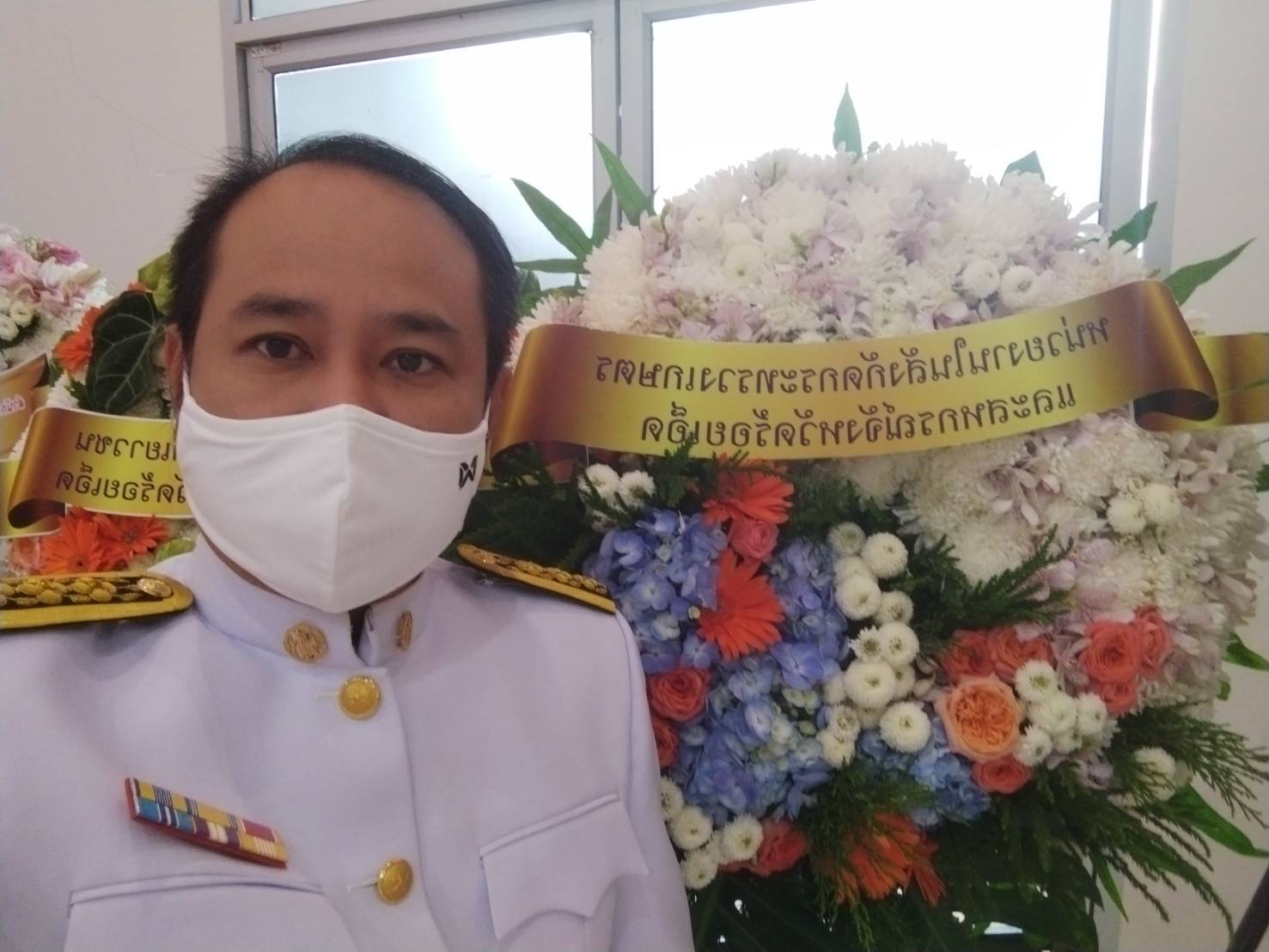 ถวายราชสักการะและพวงมาลา วันคล้ายวันสวรรคตพระบาทสมเด็จพระจอมเกล้าเจ้าอยู่หัว..คลิก