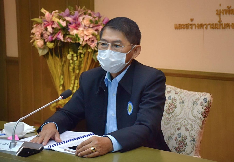 นายประพันธ์ ลีปายะคุณ รองอธิบดีกรมประมง เข้าร่วมการประชุม เปิดการตรวจสอบและร่วมแสดงความเห็นกับร่างรายงานผลการตรวจสอบการดำเนินงานโครงการยกระดับแปลงใหญ่ด้วยเกษตรสมัยใหม่และเชื่อมโยงตลาดที่ดำเนินการในปีงบประมาณ พ.ศ 2564